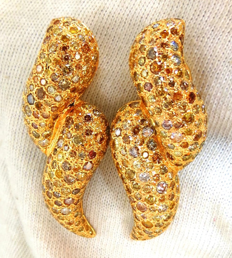 11ct. Natural Fancy Yellow Multicolor Diamond Swirl Dome Clip Earrings 14kt**: Title: 11ct. Natural Fancy Yellow Multicolor Diamond Swirl Dome Clip Earrings 14kt** Description: 11ct. Natural Fancy color diamonds clip earrings. Fancy Yellow, Orange, Brown, and olive. Vs-1 Vs-2 &
