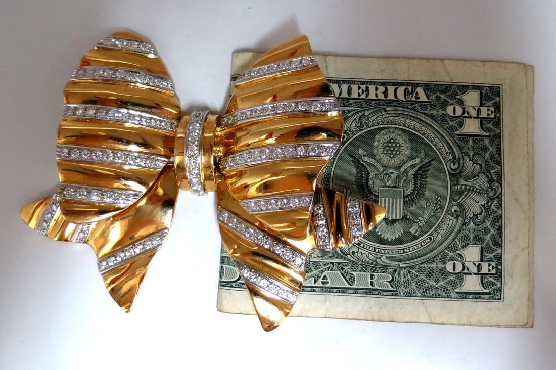 4.00ct Diamonds Large Sized Ribbon Pin 3D ** - 6