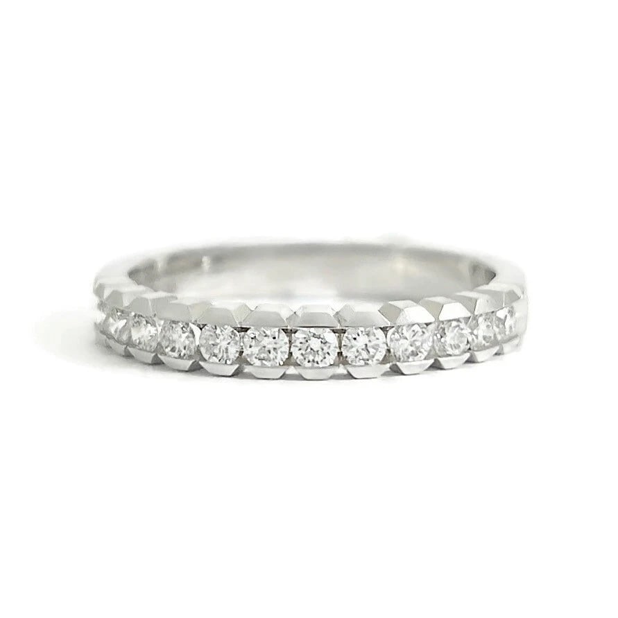 Diamond Channel-Set Geometric Scalloped Wedding Band Ring 14K White Gold: Diamond Channel-Set Geometric Scalloped Wedding Band Ring 14K White Gold This is a beautiful wedding band, anniversary ring or statement ring. Let us know if you have any questions. Diamonds: 12 round