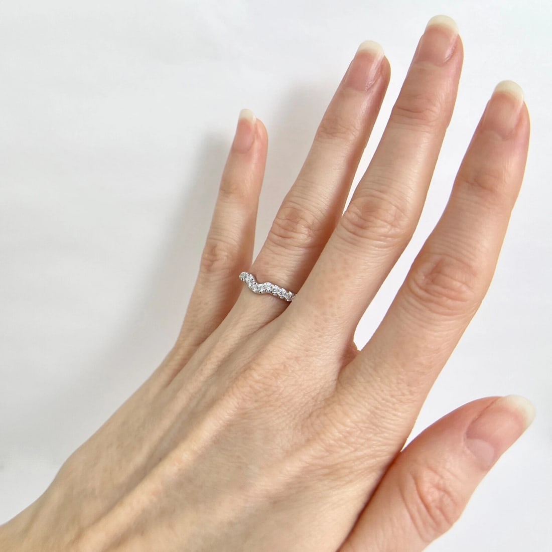 Neil Lane Curved Diamond Wedding Band Ring 14K White Gold, .36 CTW - 4