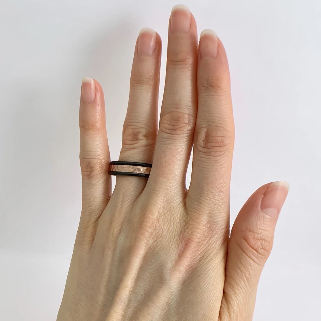 Men's Hammered 14K Rose Gold Black Tungsten Wedding Band Ring, Size 10, 6 mm - 4