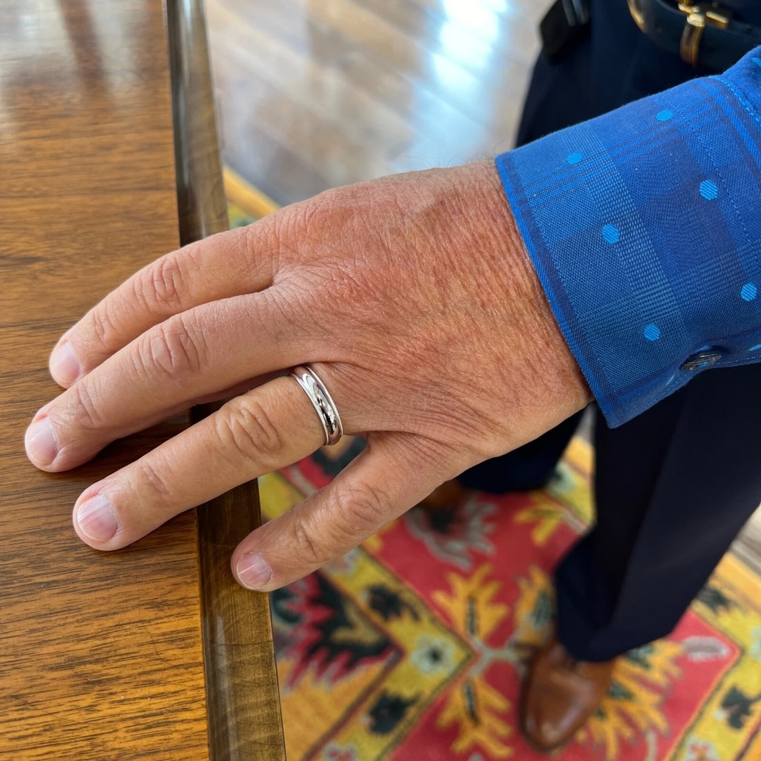 Men's Milgrain Edge Rounded Wedding Band Ring 14K White Gold, Size 10, 5.1 mm - 4