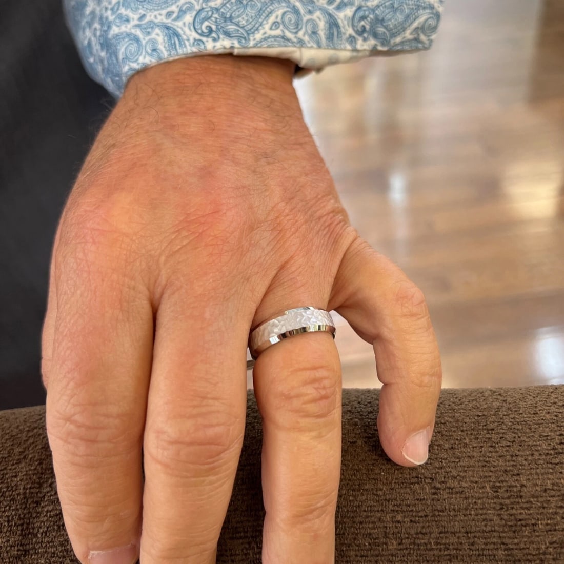 Men's Wide Hammered Beveled Edge Wedding Band Ring 14K White Gold, Size 10, 7 mm - 5