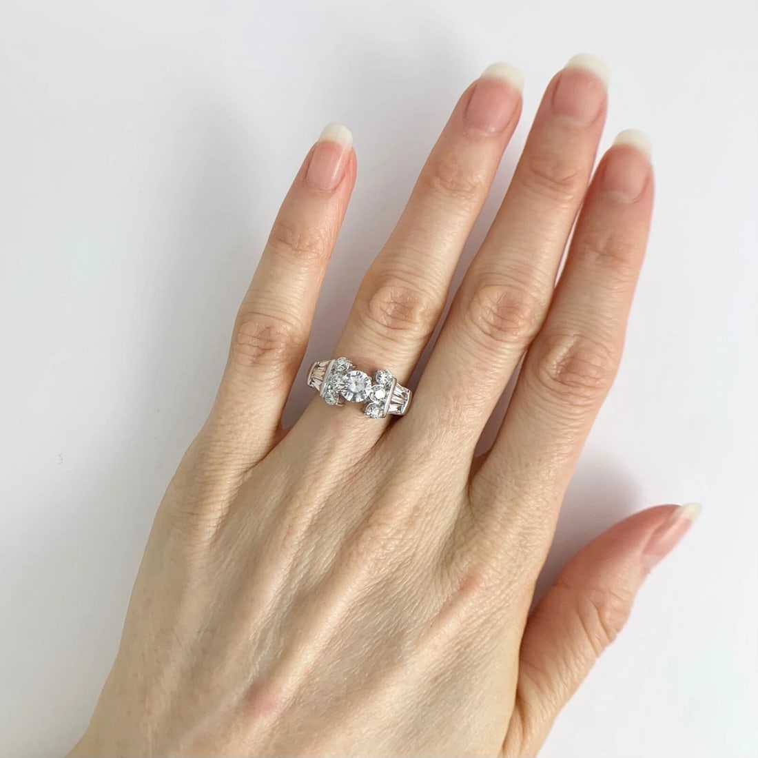 Round Baguette Diamond Engagement Ring Setting Mounting 14K White Gold 1.02 CTW - 6