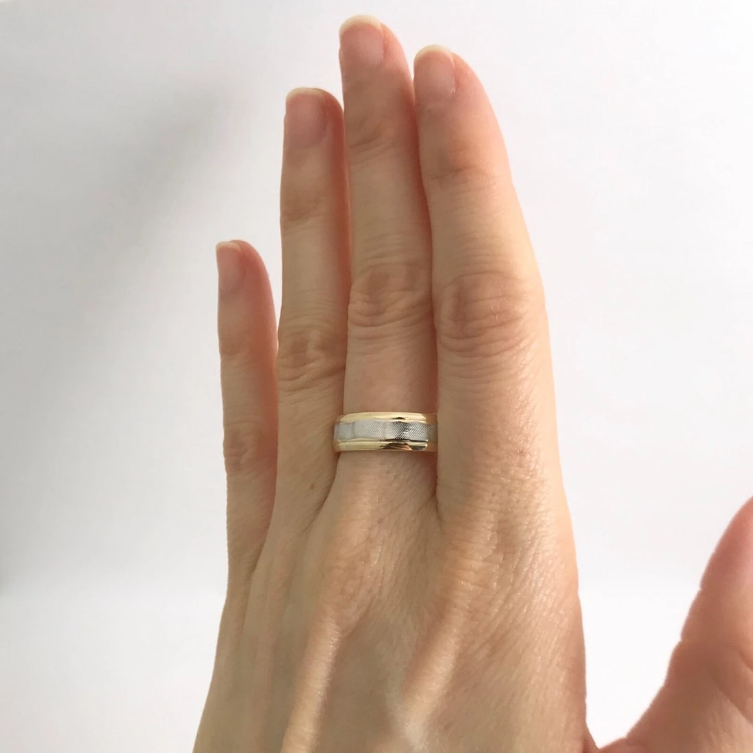 Men's Two-Tone Wedding Band Ring 14K Yellow White Gold Size 8, 5.9 mm, 7.6 Grams - 3