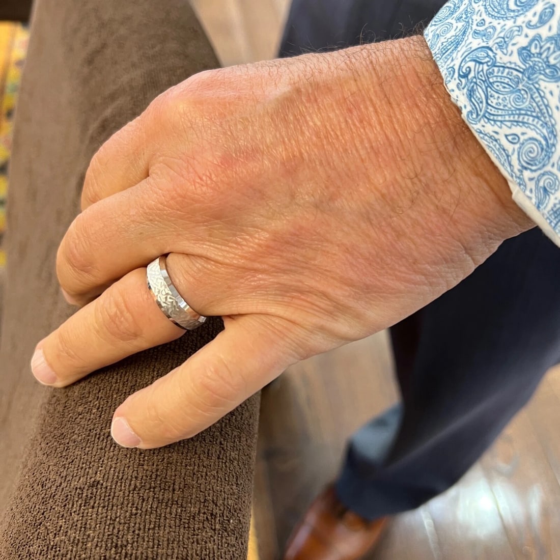 Men's Wide Hammered Beveled Edge Wedding Band Ring 14K White Gold, Size 10, 7 mm - 3