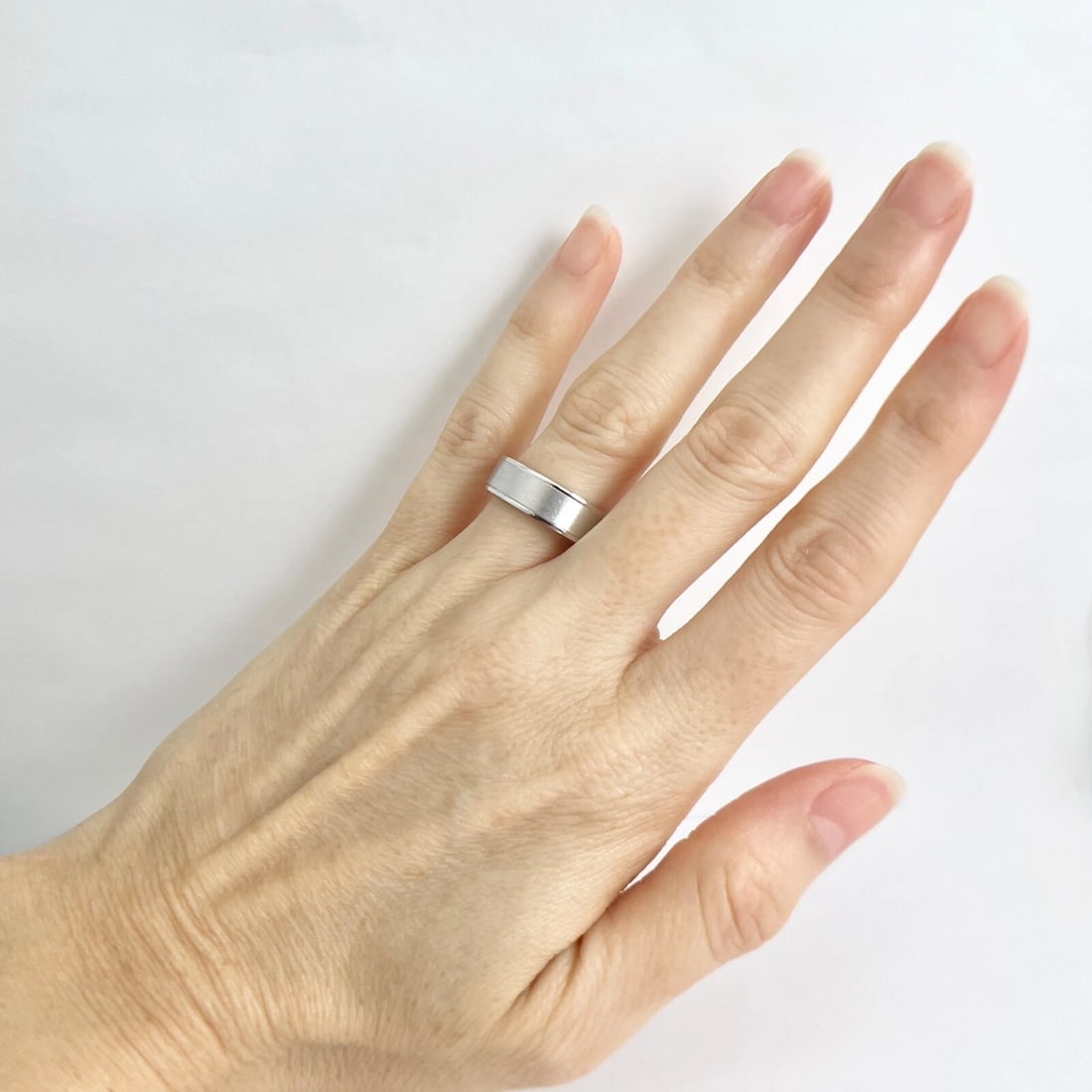 Men's Satin Finish Beveled Edge Wedding Band Ring 14K White Gold, Size 7.5, 6 mm - 5