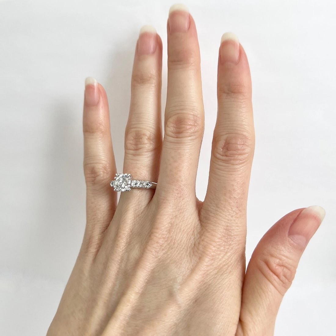 Round Fishtail-Set Diamond Engagement Ring Platinum 1.31 CTW - 3