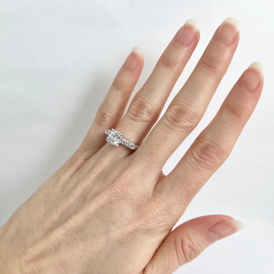 Round Fishtail-Set Diamond Engagement Ring Platinum 1.31 CTW - 5