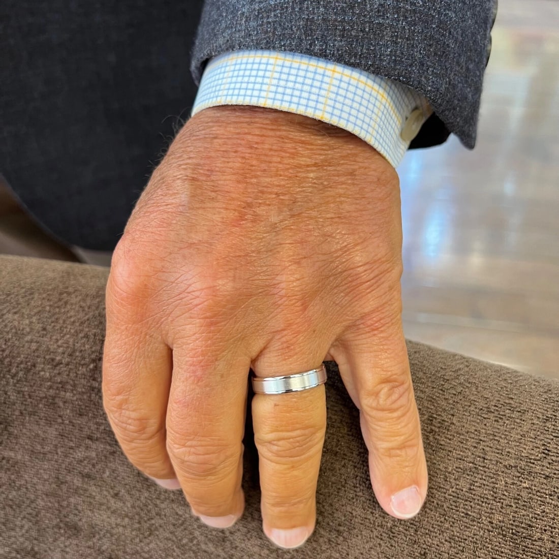 Men's Satin Finish Wedding Band Ring 14K White Gold, Size 10, 5 mm - 4