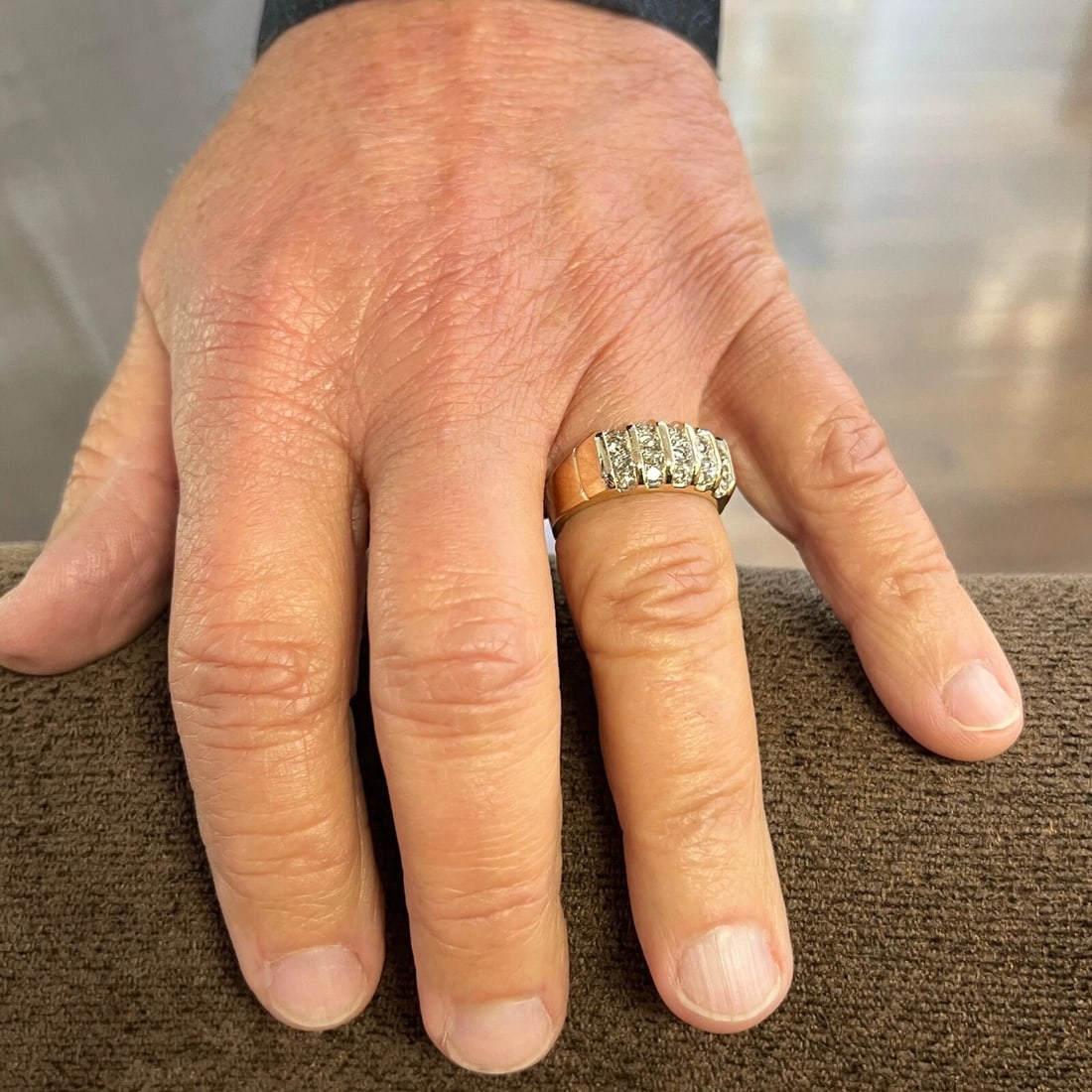 Men's Champagne Diamond Gemlock-Set Ring 14K Yellow Gold, 2.30 CTW, 7.90 Grams - 5