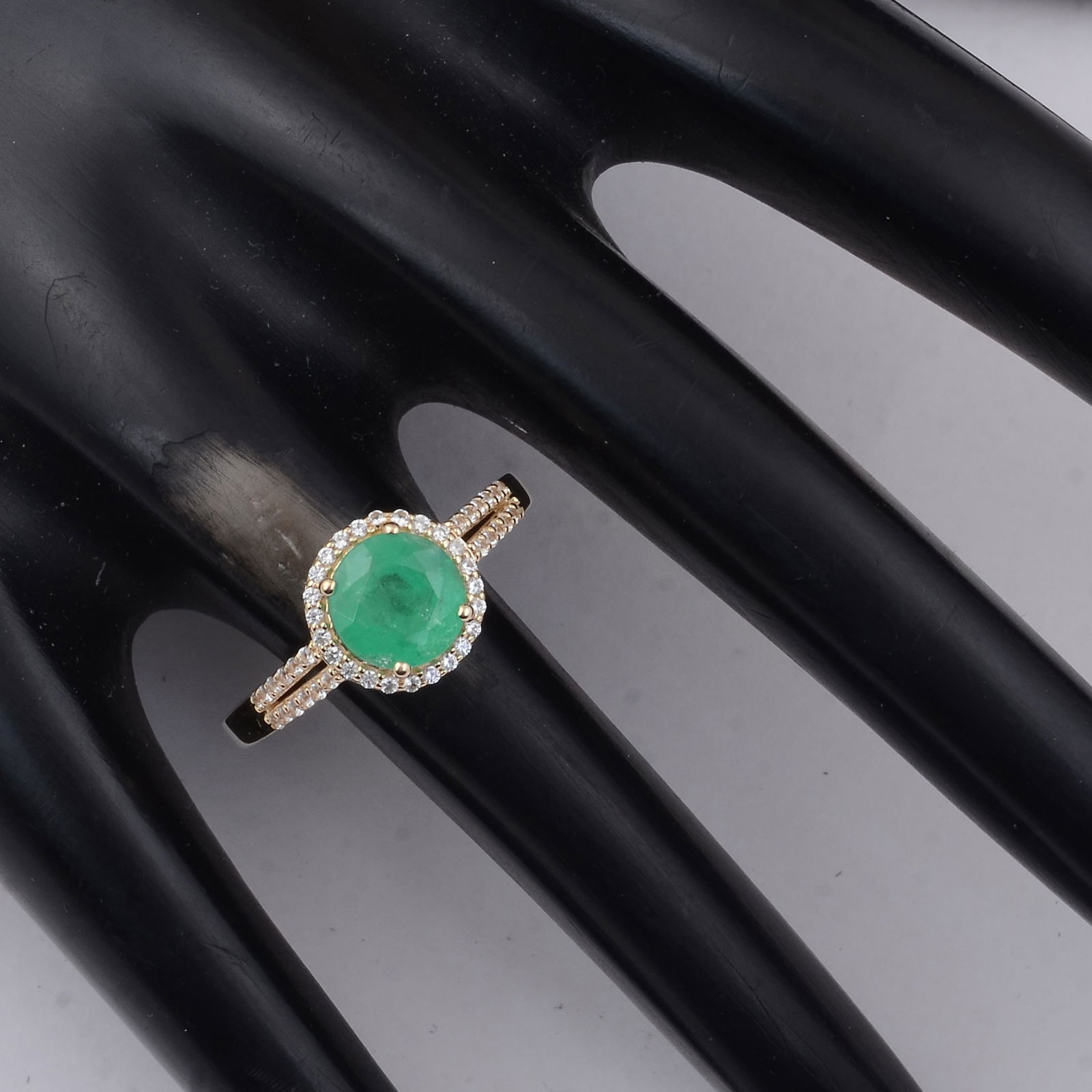 1.58 Ct Round Emerald 9K Gold Ring - 2