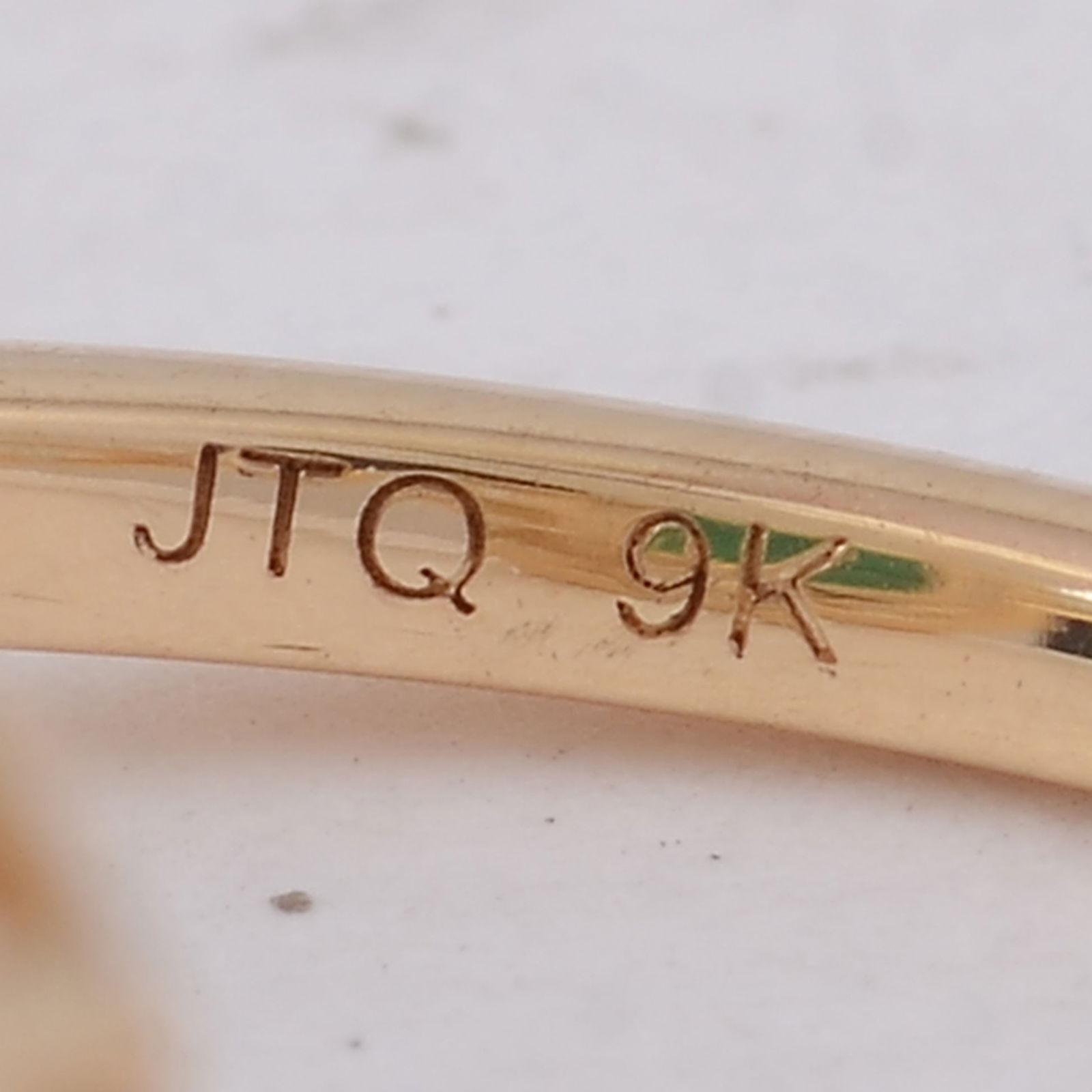 1.88 Ct Octagon Emerald 9K Gold Ring - 5