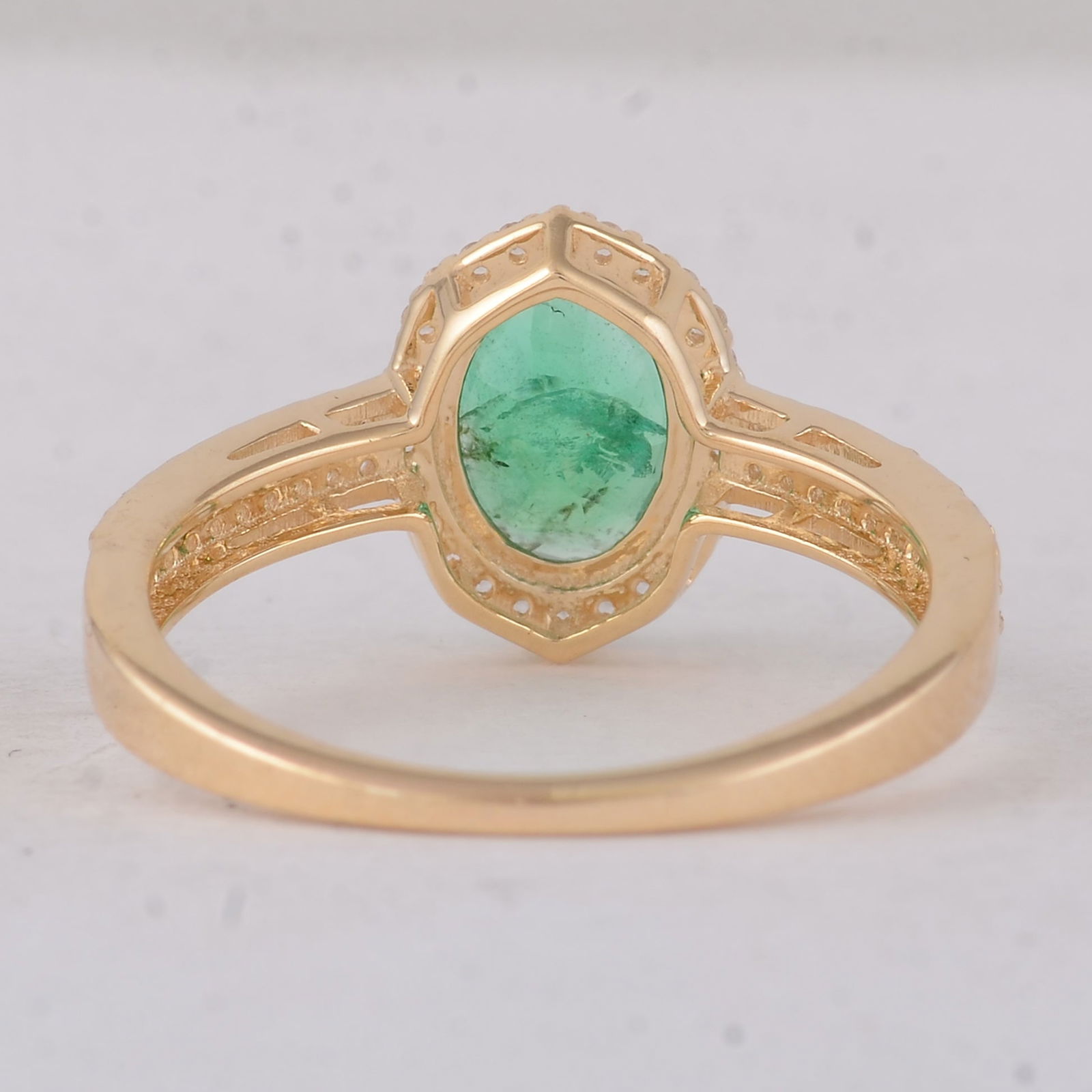 1.50 Ct Oval Emerald 9K Gold Ring - 3