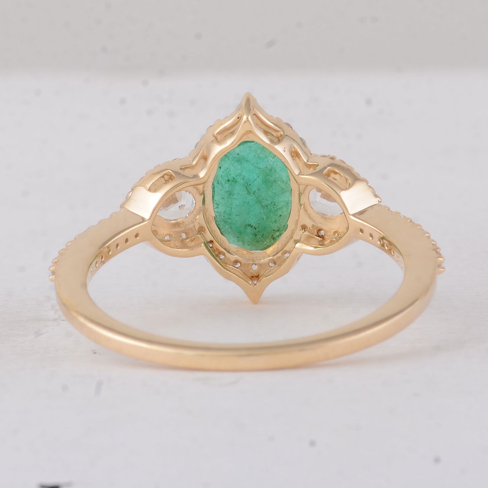 1.58 Ct Oval Emerald 9K Gold Ring - 3