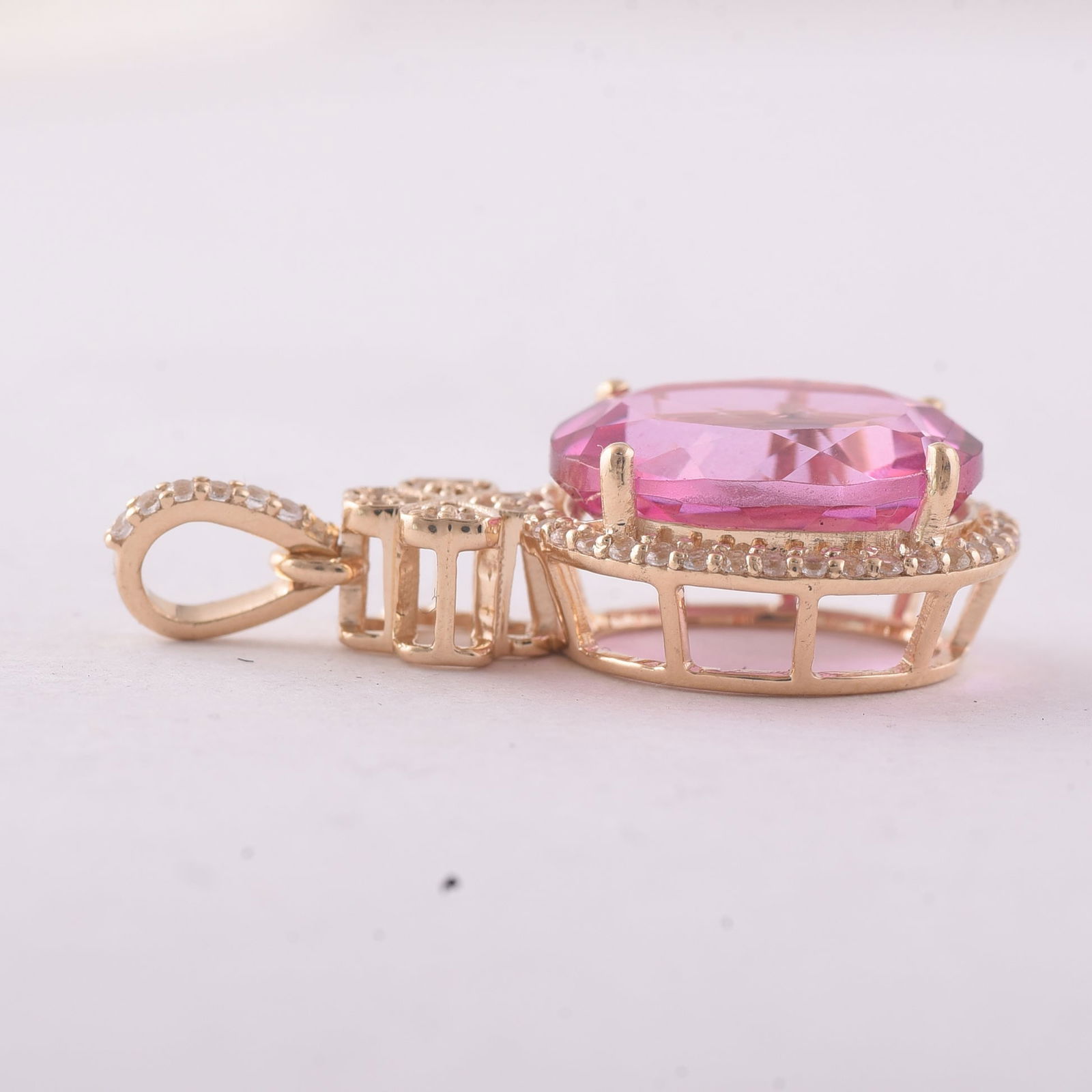 6.52 Ct Oval Pink Topaz 9K Gold Pendant - 3