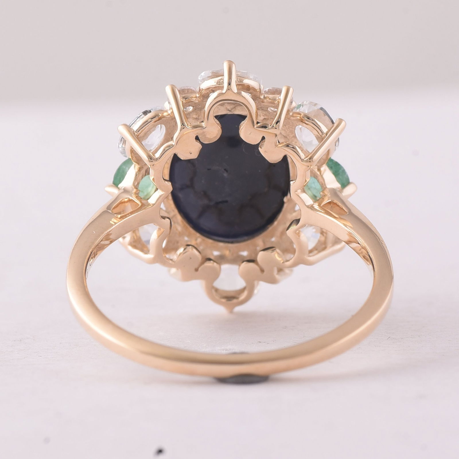 6.81 Ct Oval Sapphire 9K Gold Ring - 3