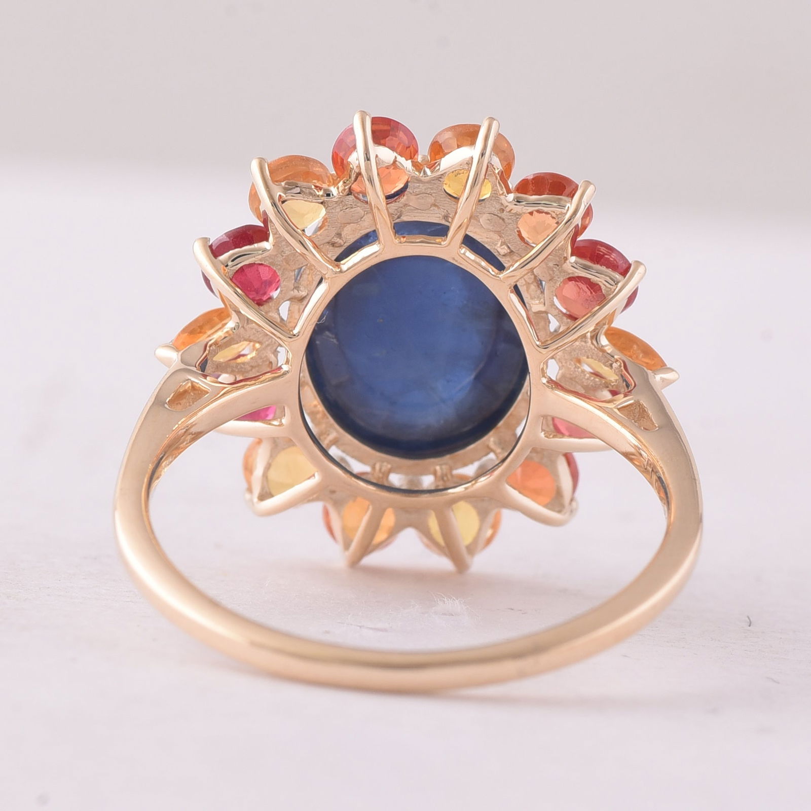 8.10 Ct Oval Sapphire 9K Gold Ring - 4