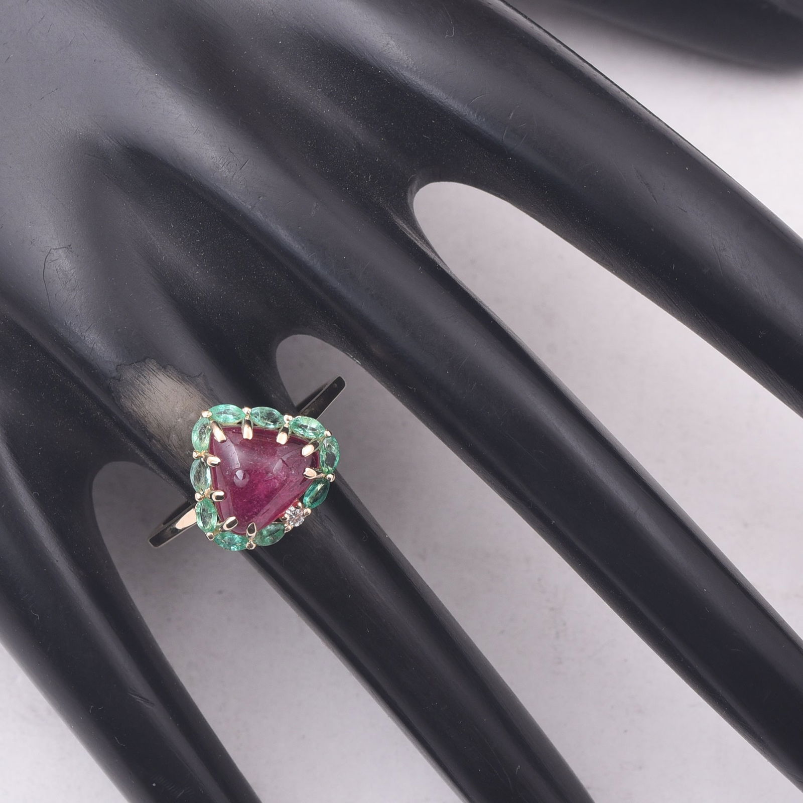 2.65 Ct Heart Tourmaline 9K Gold Ring - 2