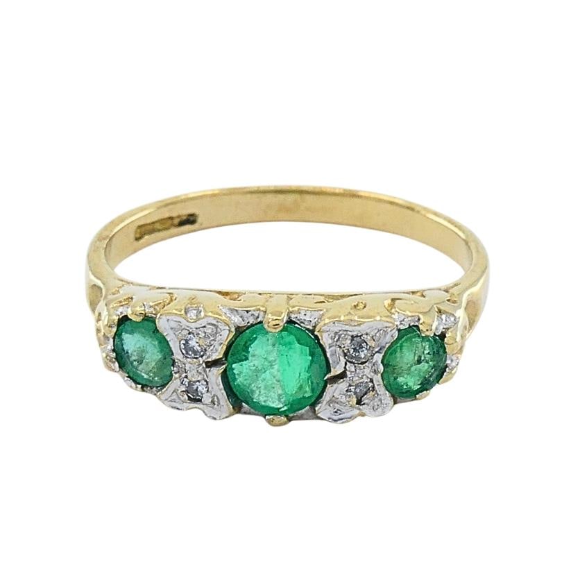 Vintage 9k Gold Emerald Diamond Three-Stone Ring - 4