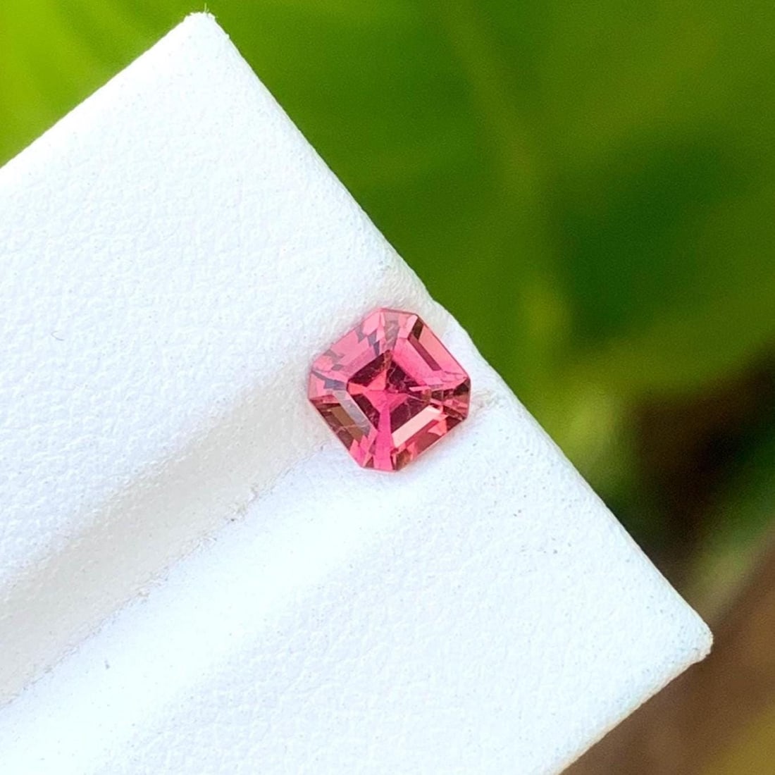 Jewelry Size Hot Pink Tourmaline Gemstone Asscher Cut From Afghanistan - 0.760 Ct - 3