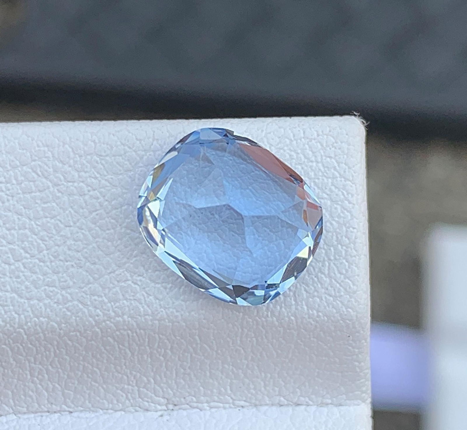 Santa Maria Aquamarine Gemstone: 3.60 CT Cushion Cut Beryl - 2