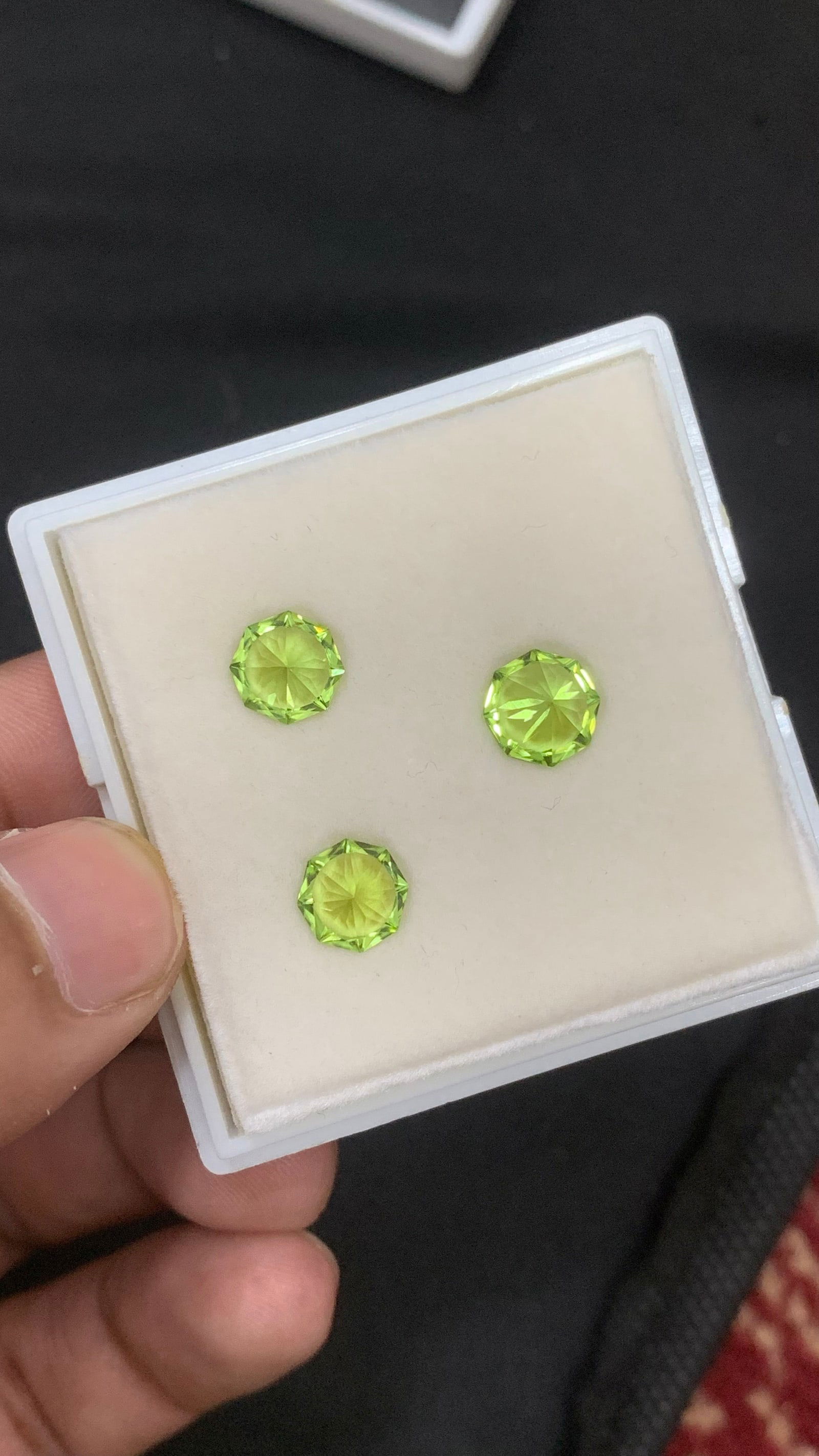 5.80 Carat Brilliant Octagon Cut Set Of Peridot Gemstone For Jewellery - 9