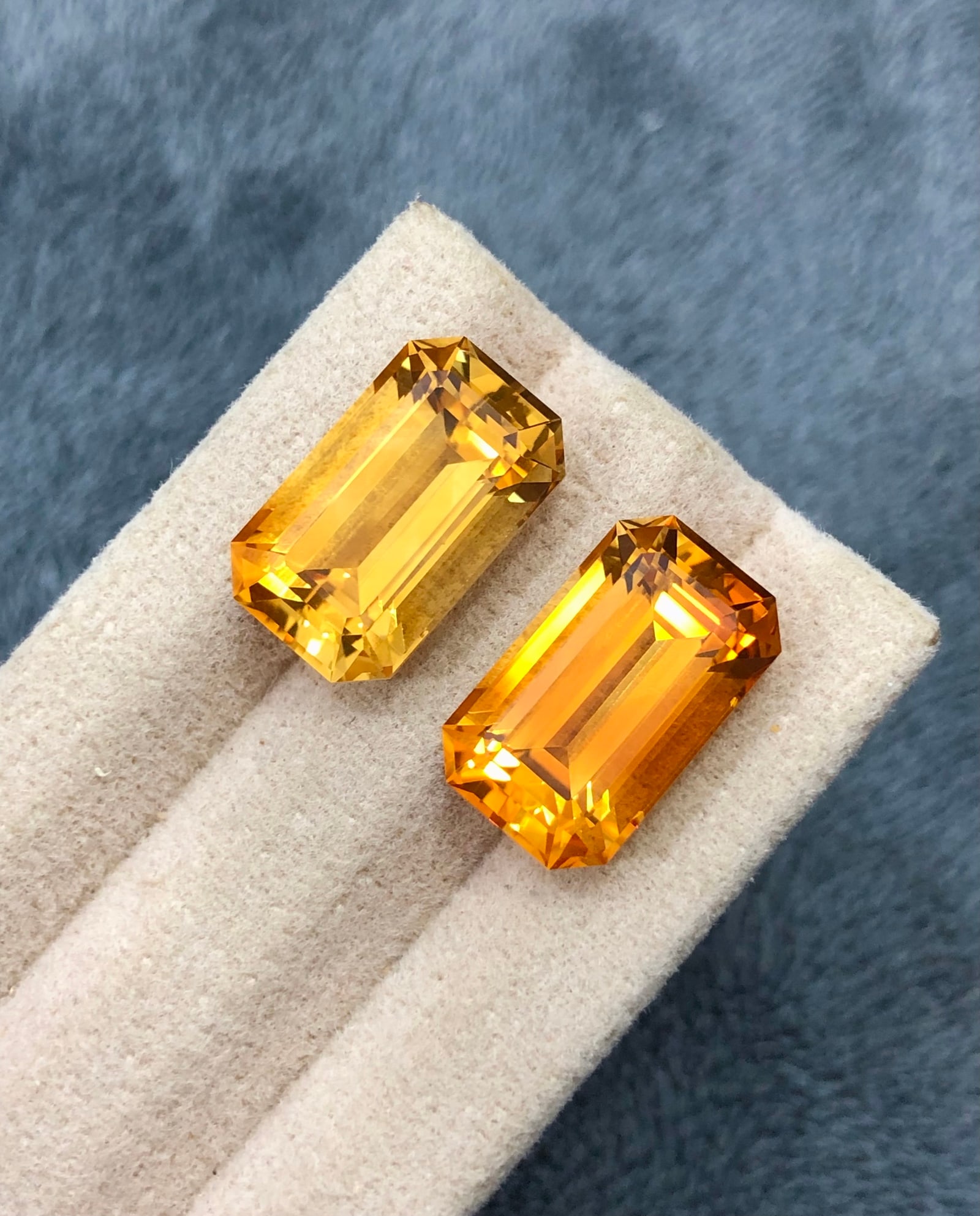 16.505 Carats Madeira Citrine Pair - 10