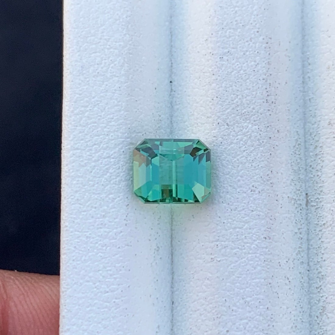 Natural Blue Green Tourmaline Gemstone: Afghani Rectangle Cut, 1.65 Carat - 4