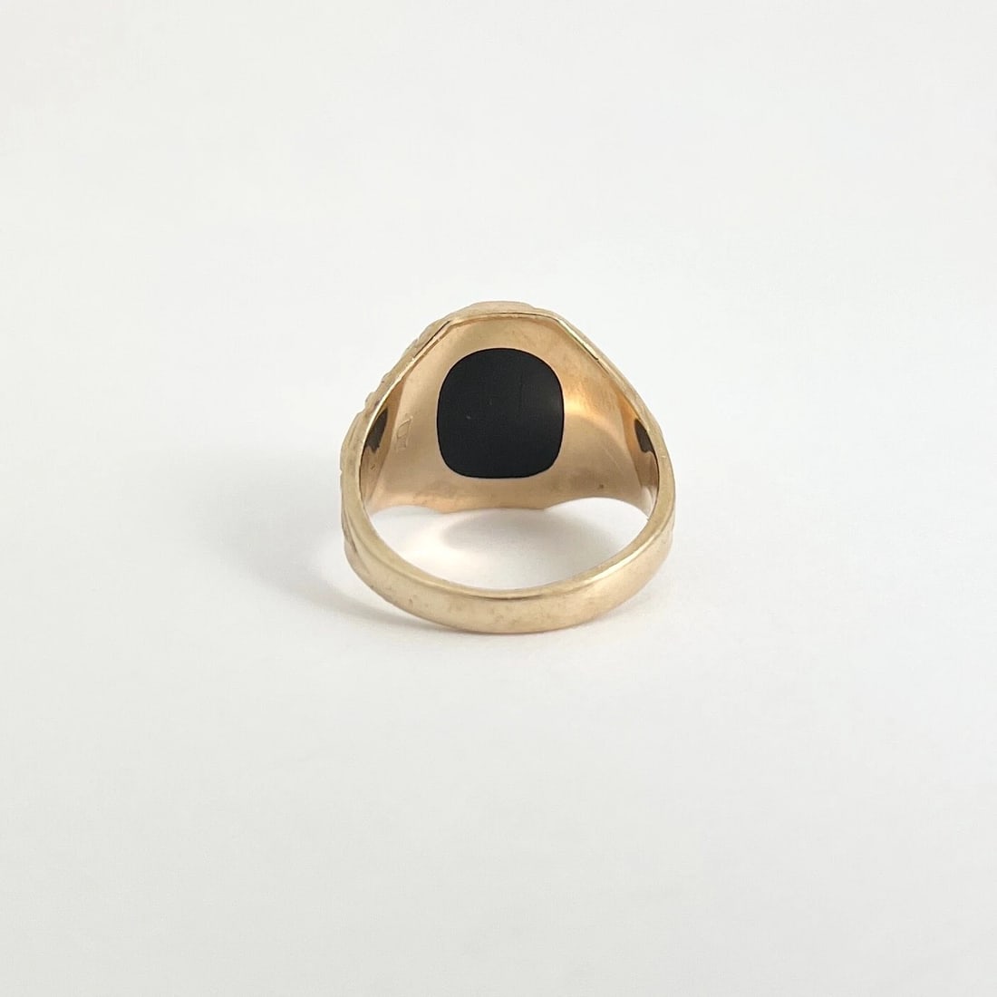 Vintage 1956 Black Onyx Mepham Class Ring 10K Yellow Gold, 7.51 Grams - 8