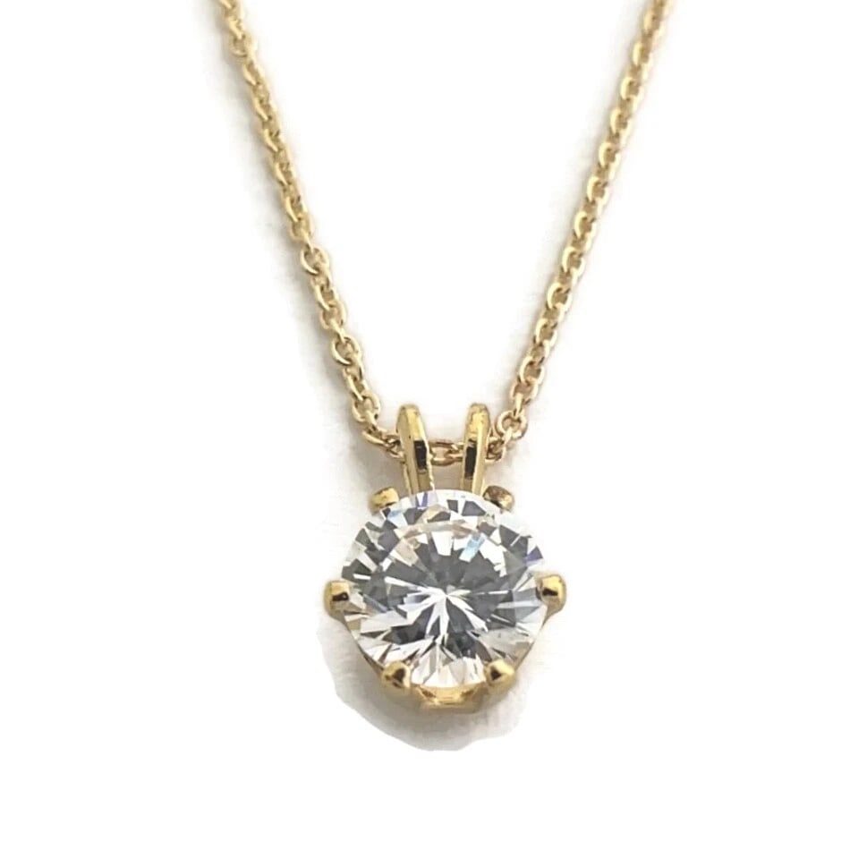 Vintage CZ Cubic Zirconia Solitaire Pendant Necklace 14K Yellow Gold, 2.24 Gram (1 of 12)