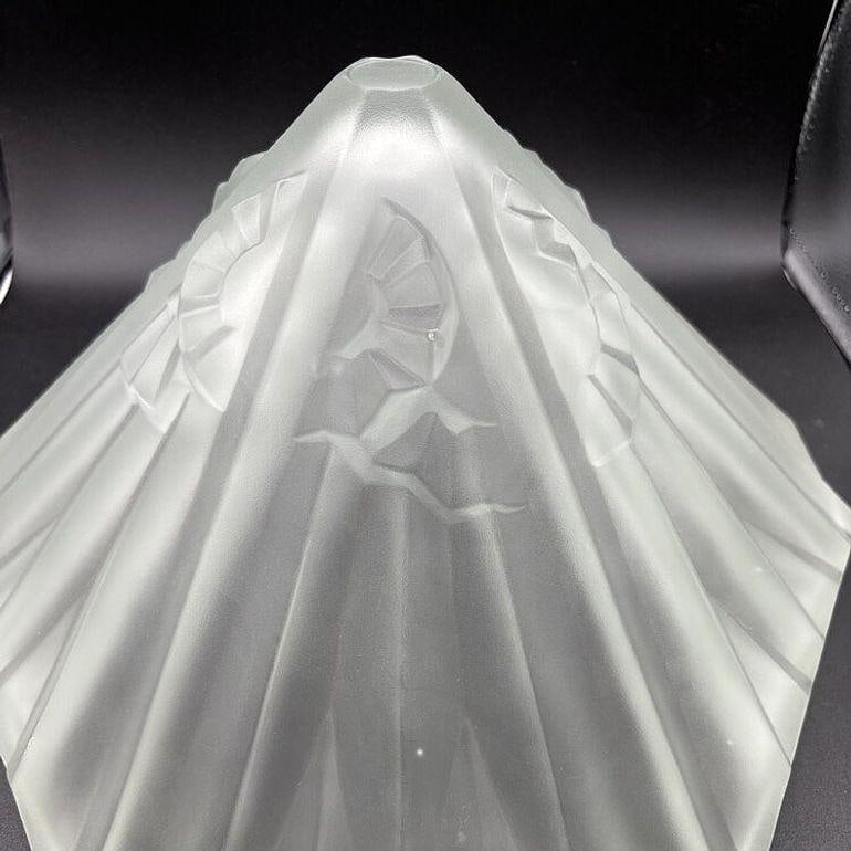 Rare French Art Deco CW Vianne Globe Opulent Frosted Lamp Shade - 17