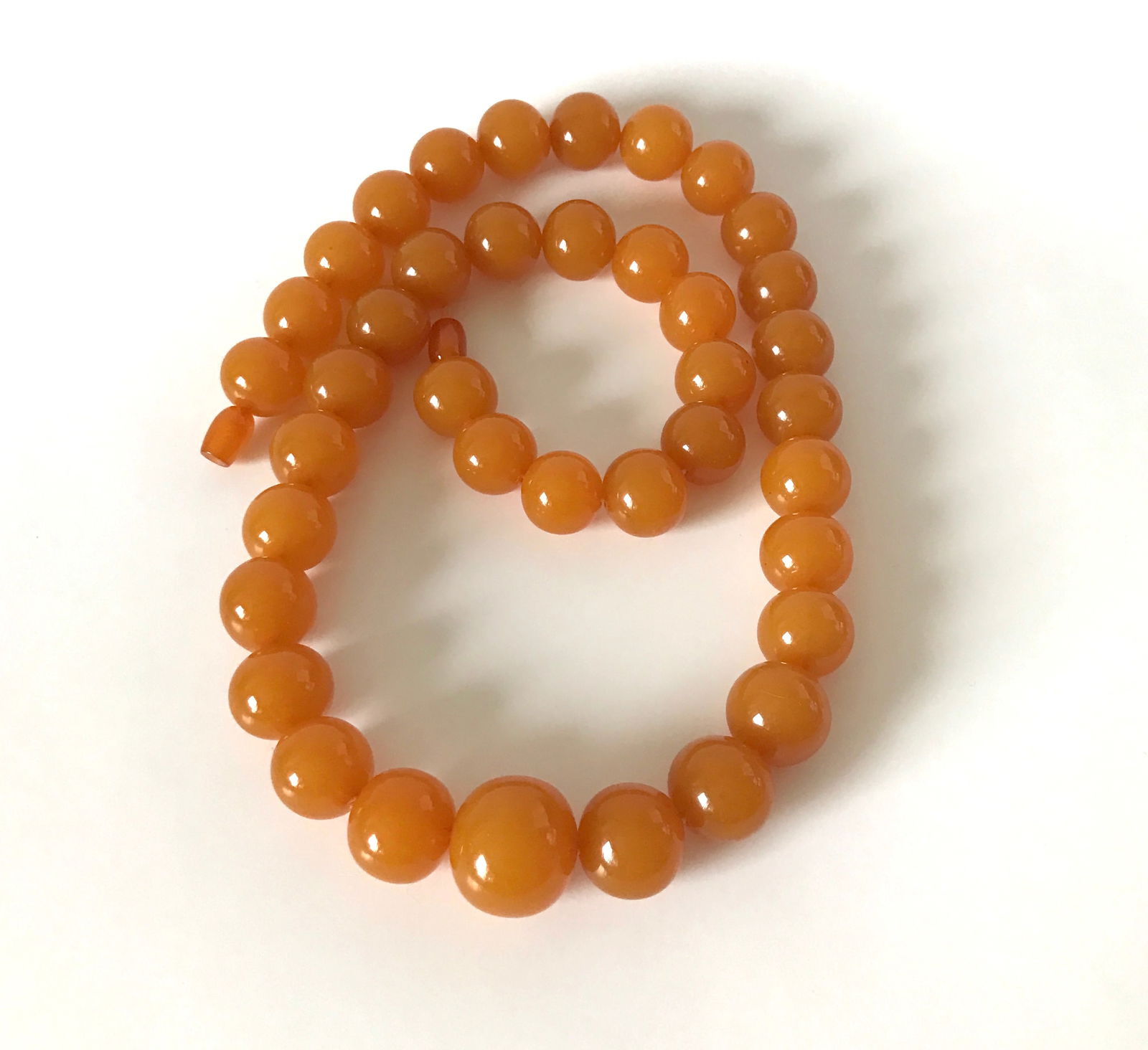 Remarkable Unique Antique Amber Necklace made from Round Amber beads - 7