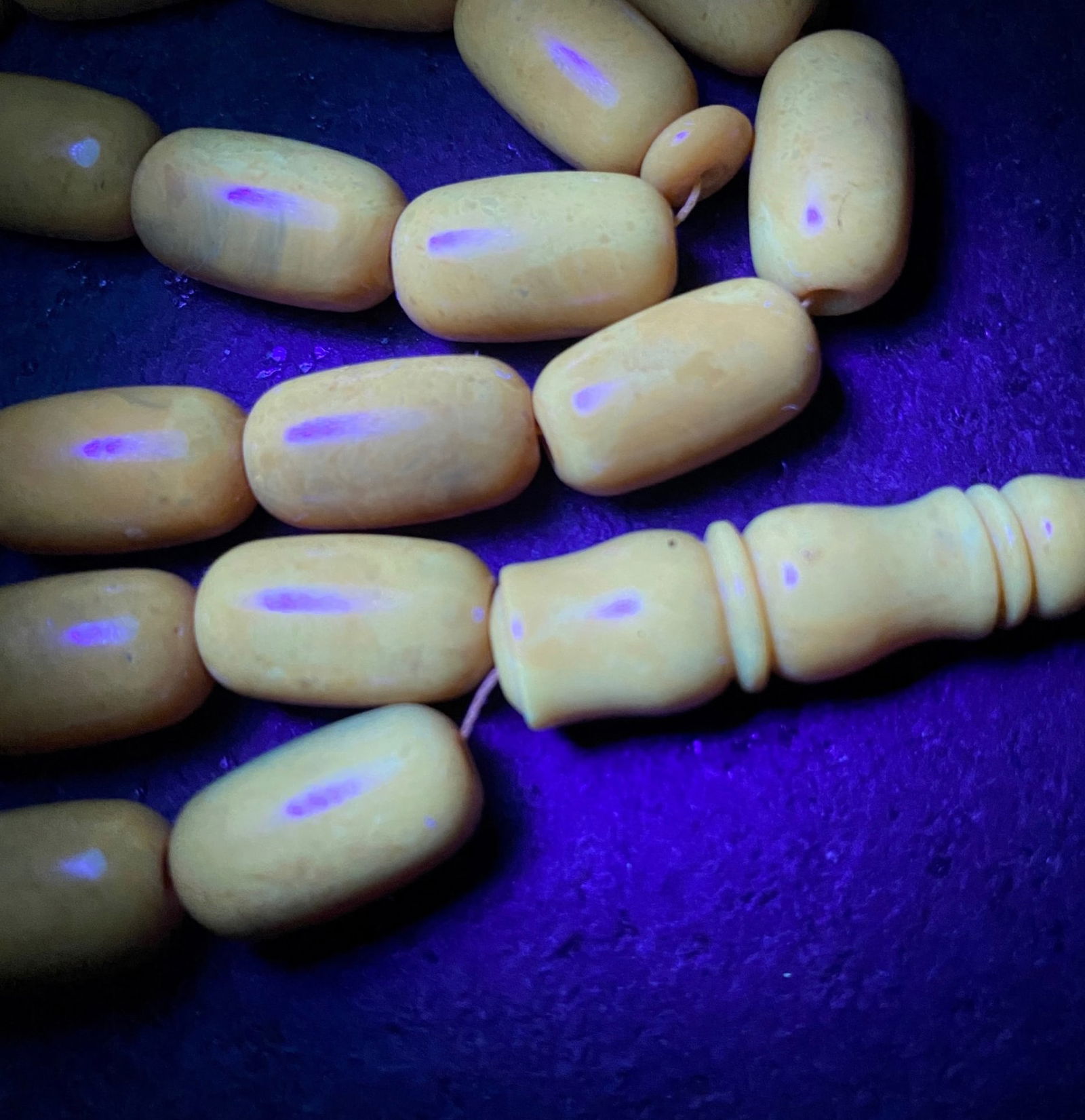 Magnificent Unique Antique Amber Tesbih made from Barrel shaped Amber beads - 3