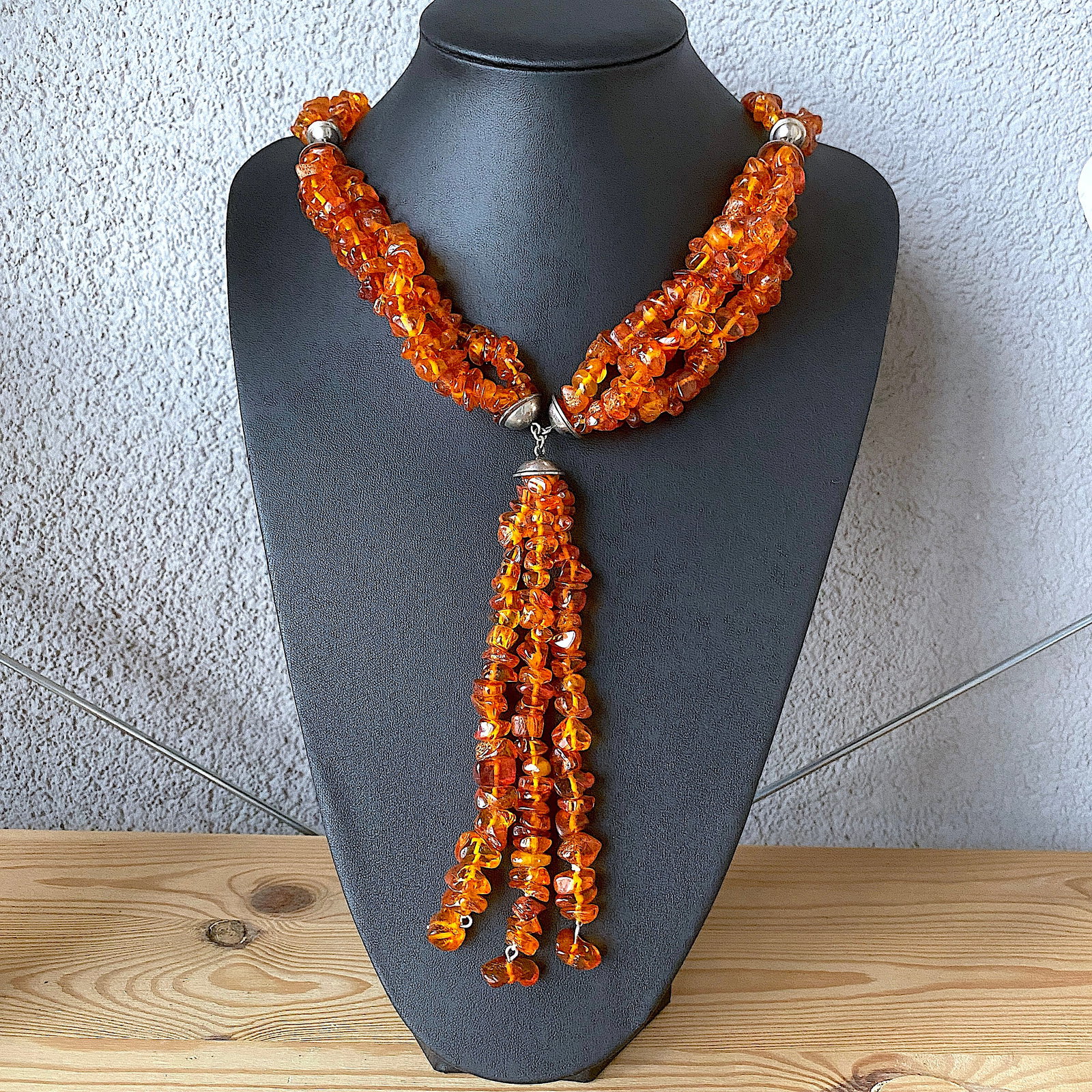 Fascinating Unique Vintage Amber Necklace made from Natural shaped Amber beads: Title:Fascinating Unique Vintage Amber Necklace made from Natural shaped Amber beadsMetal:NoneGemstone:AmberWeight:121.1 gSize:Size: 600.0 x 140.0 x 20.0 mm Size: 23.622 x 5.512 x 0.787 inches Bead