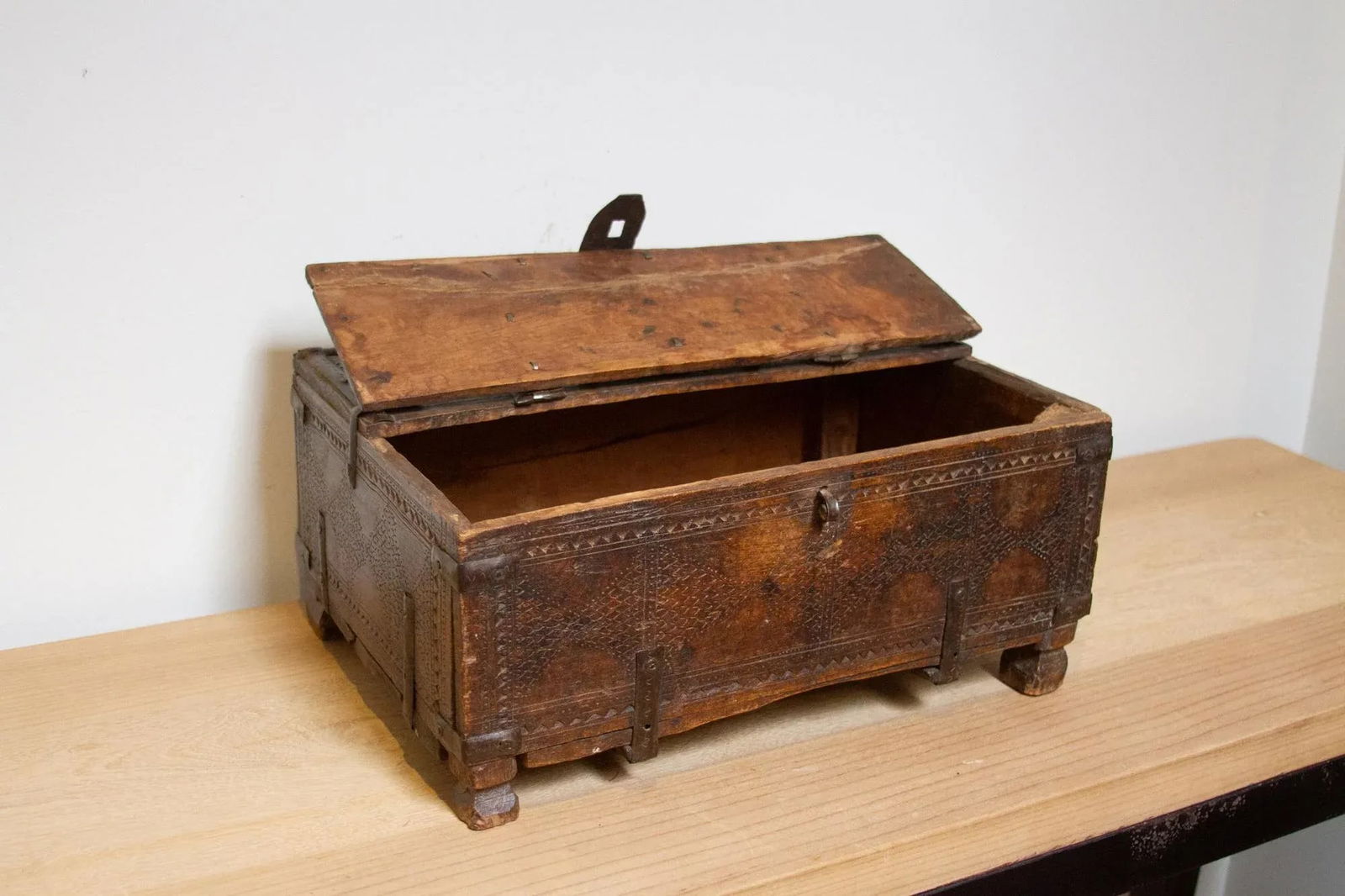 Rustic Carved Antique Cash Box - 4