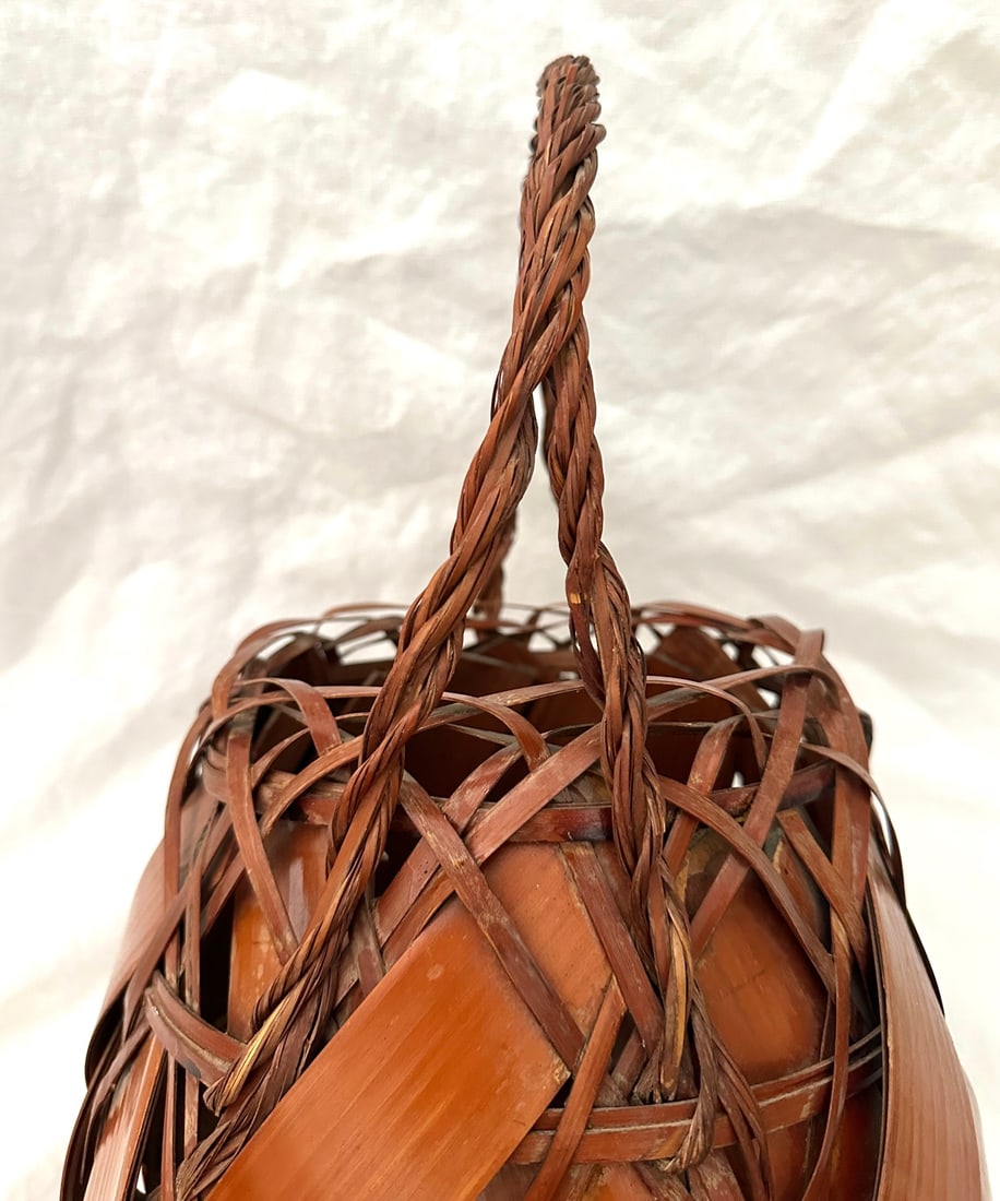 Antique Japanese Woven Bamboo Ikebana Basket - 4