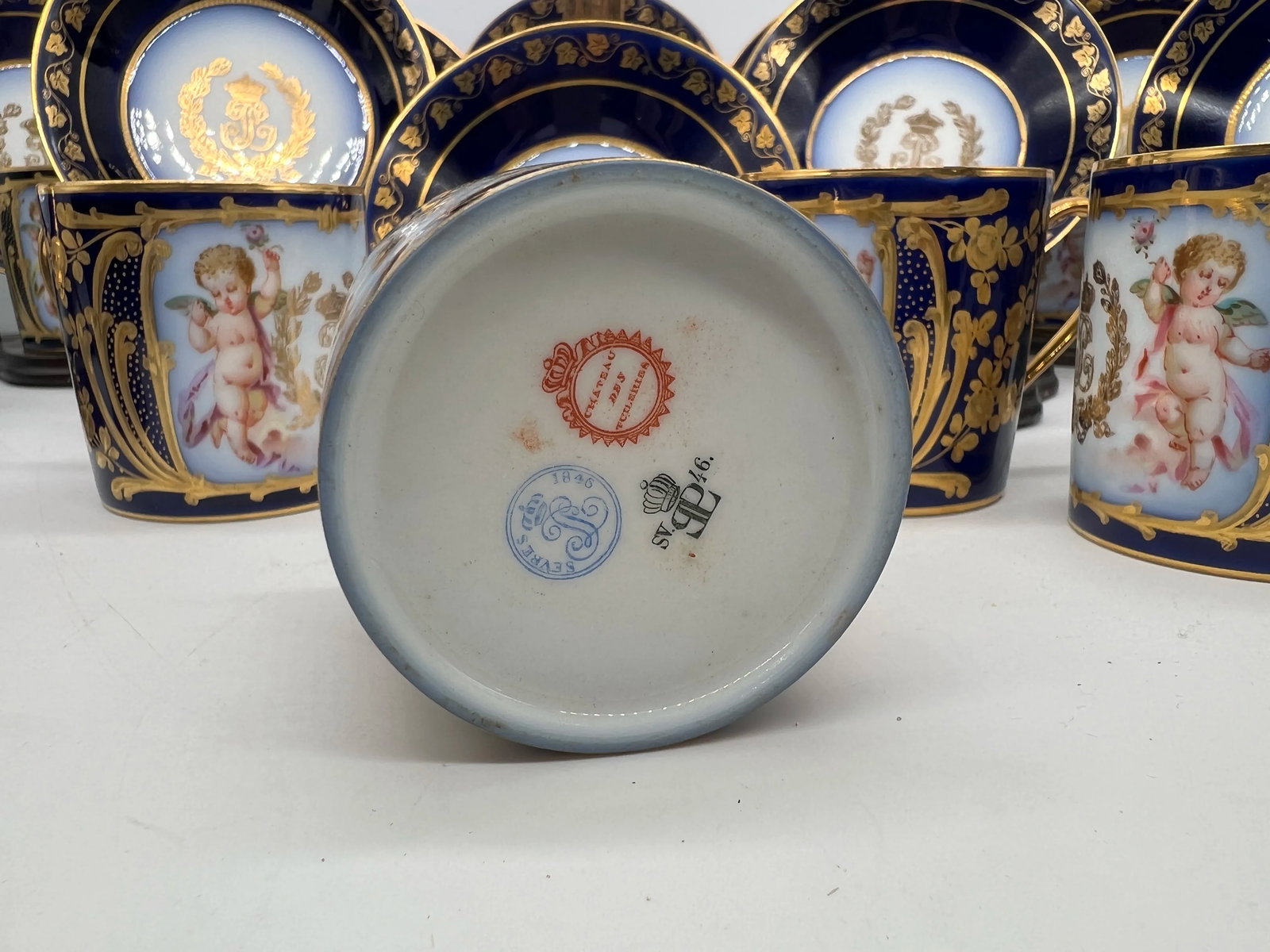 Sevres 19th C., Chateau Des Tuileries 1846 Louis Phillippe Cup / Saucer Set - 3