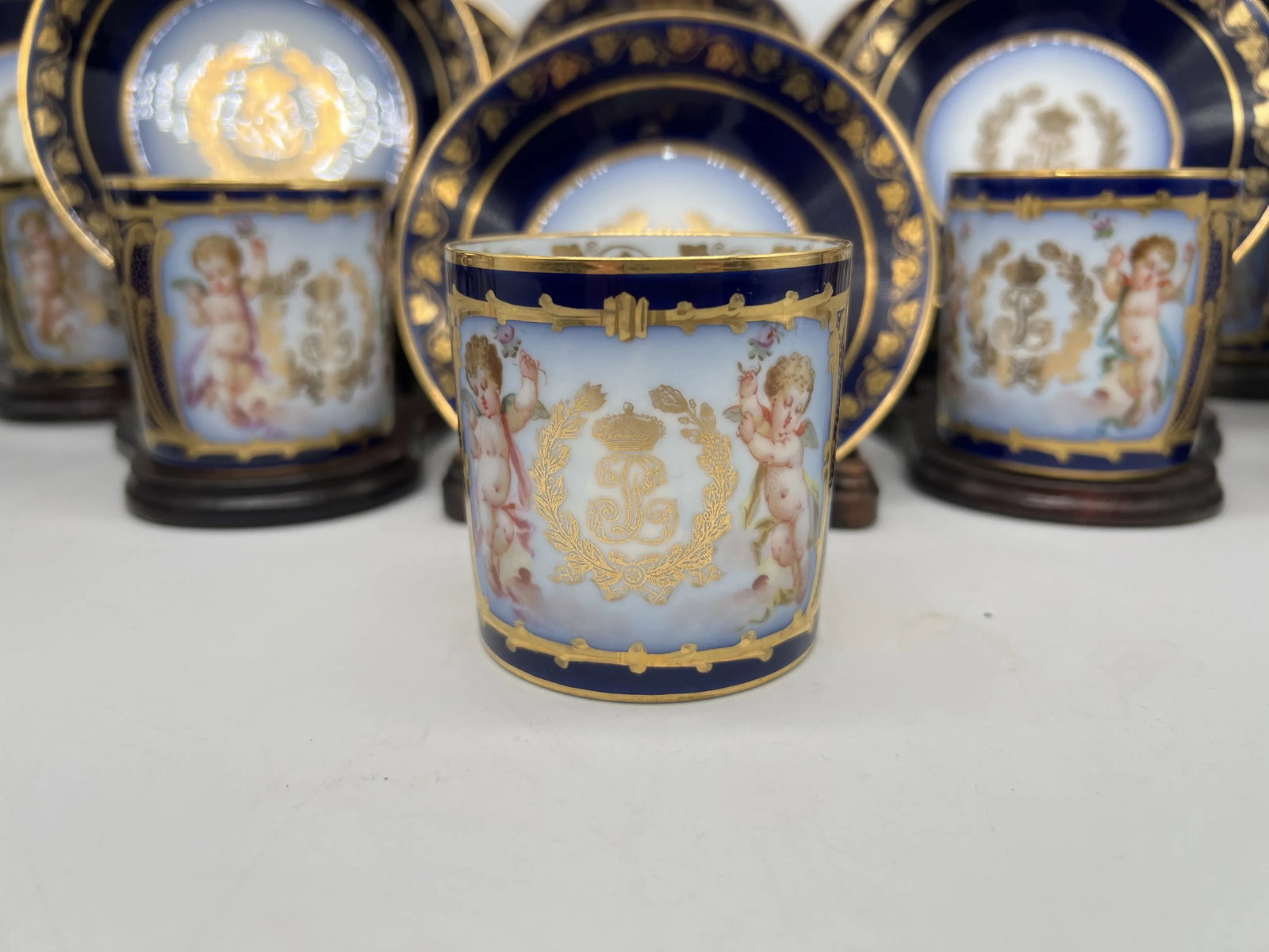 Sevres 19th C., Chateau Des Tuileries 1846 Louis Phillippe Cup / Saucer Set - 5