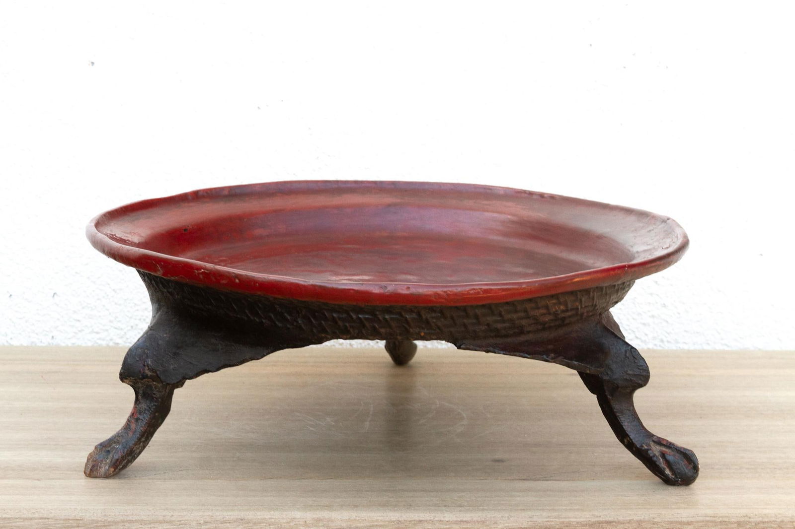 Offering Elegance, Antique Burmese Lacquered Tray - 3