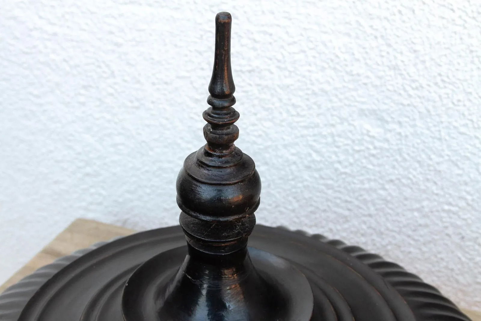 Antique Black Lacquered Burmese Offering Vessel - 8