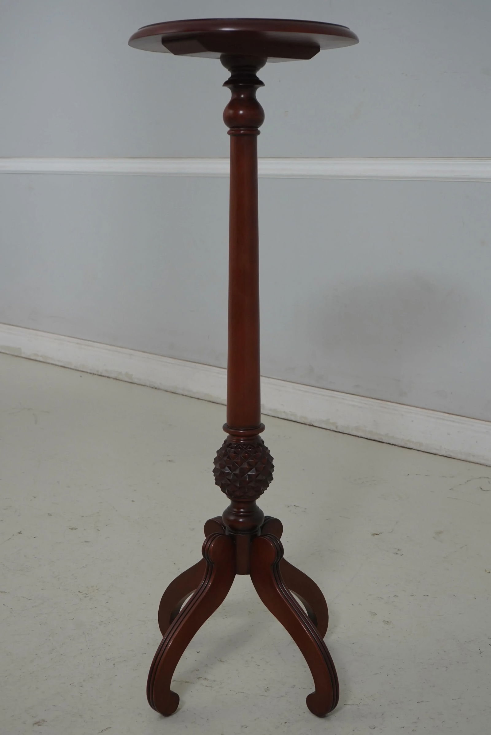 Pineapple Carved Base Cherry Pedestal Stand - 2