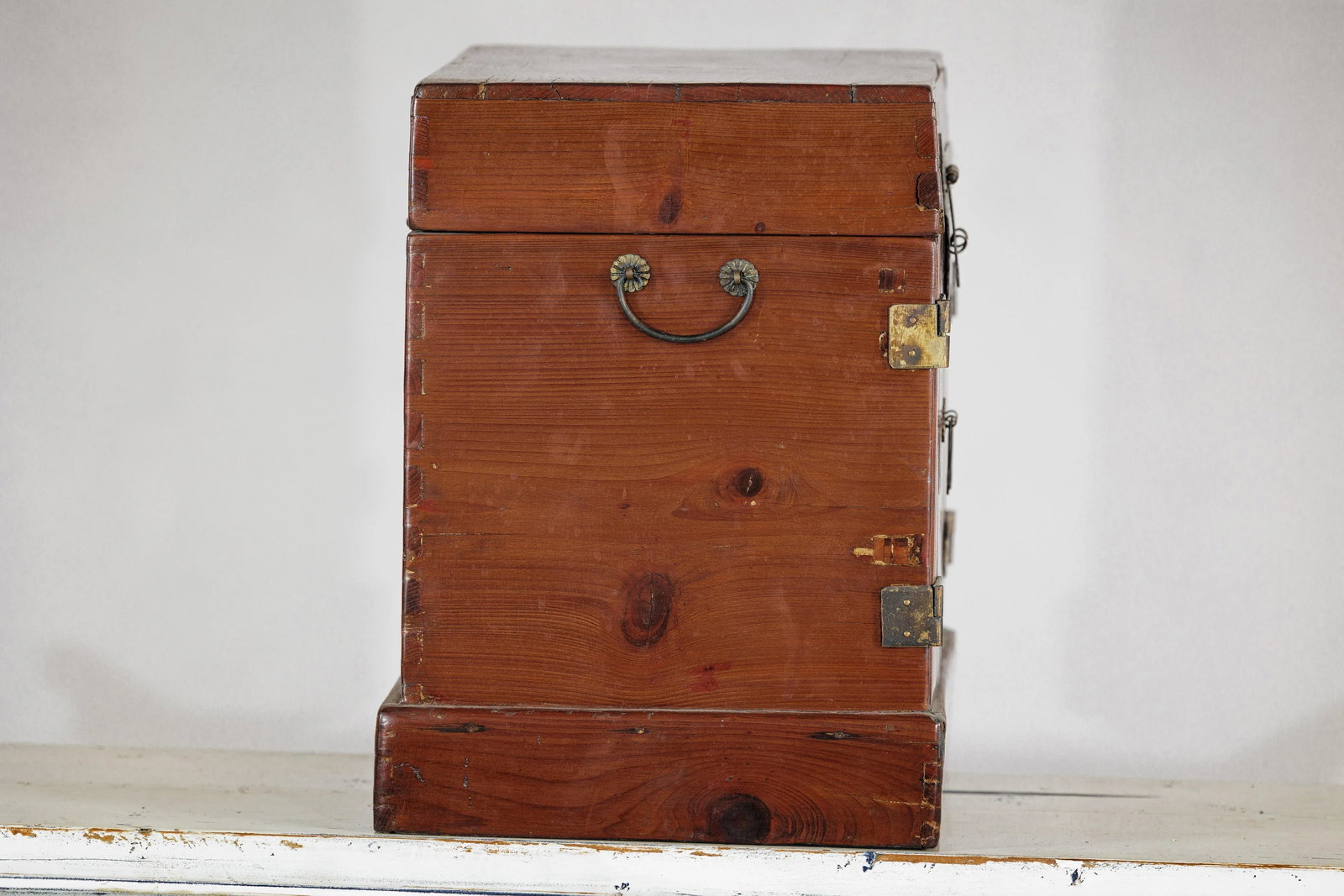 Antique Chinese Brown Lacquer Jewelry Dressing Case with Brass Hardware - 11