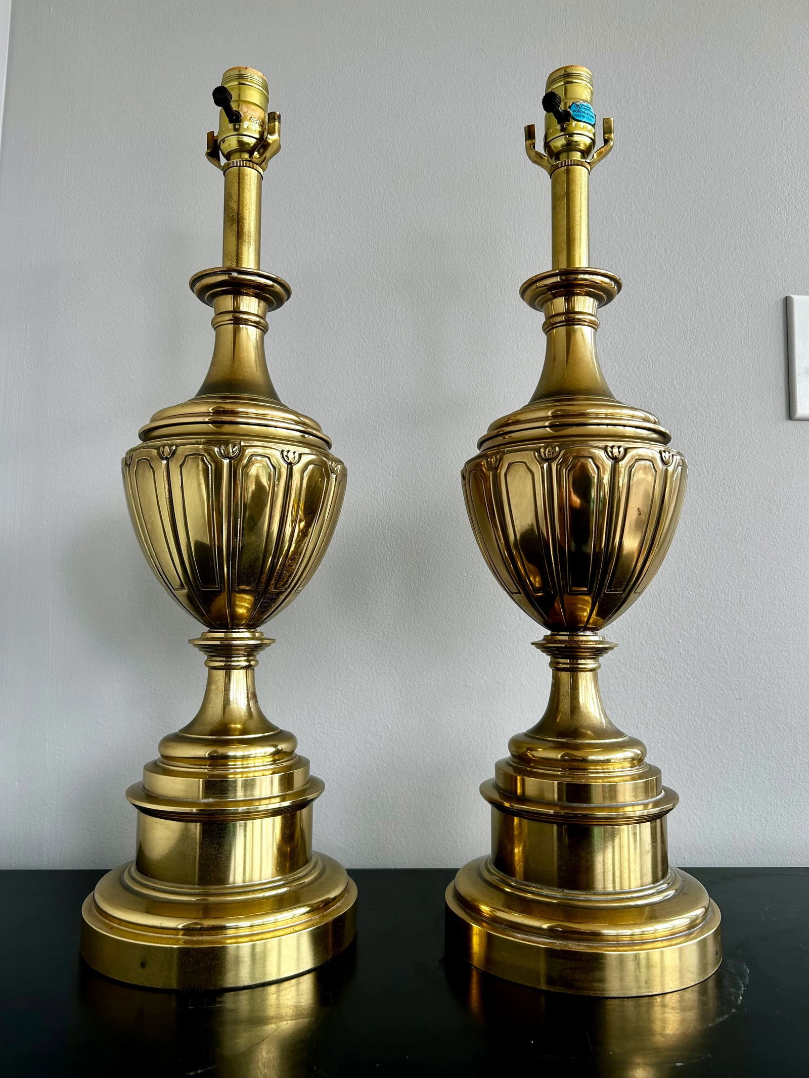 Vintage Stiffel Solid Brass Table Lamps Tulip Detail, a Pair - 5