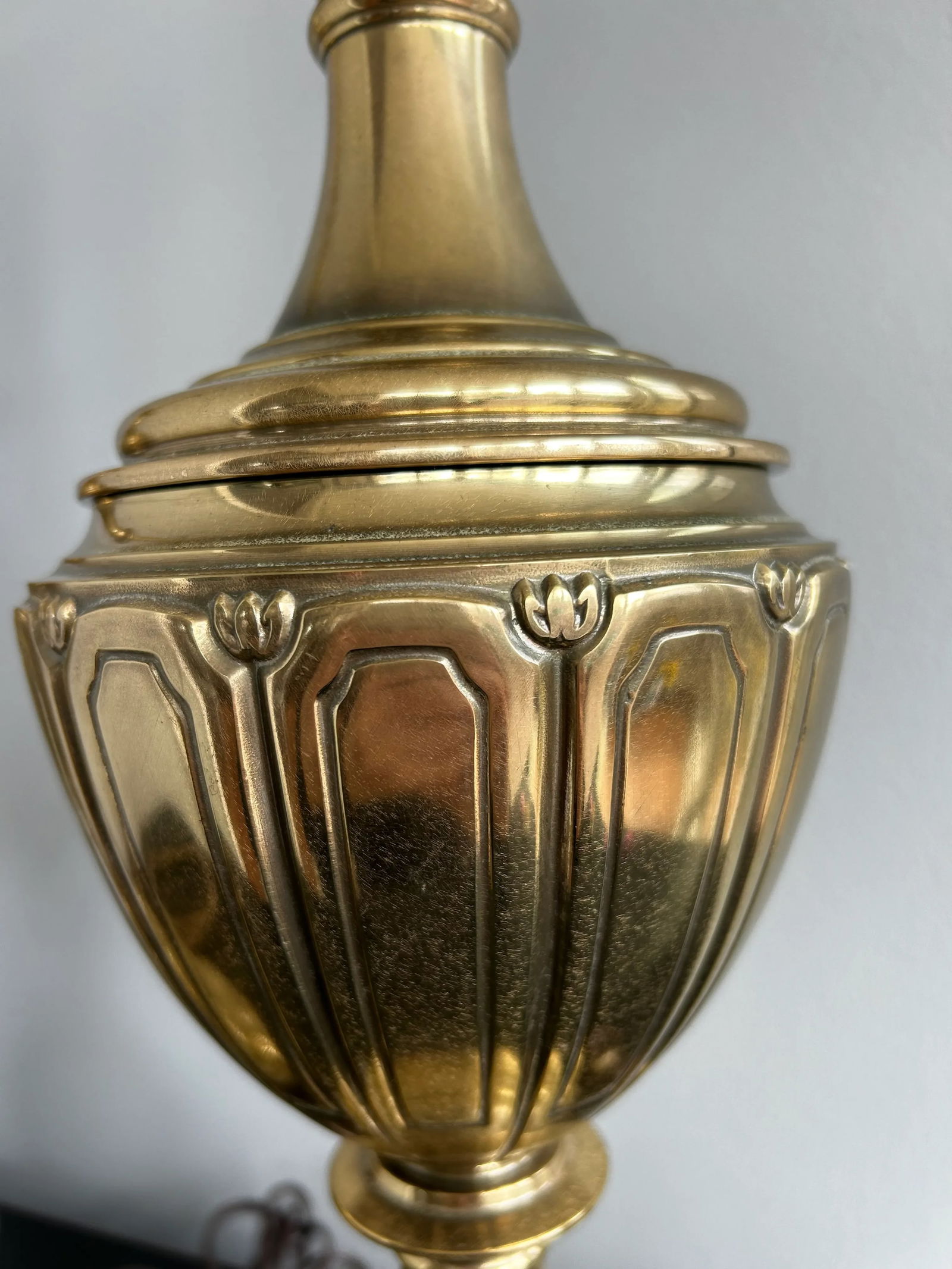 Vintage Stiffel Solid Brass Table Lamps Tulip Detail, a Pair - 6