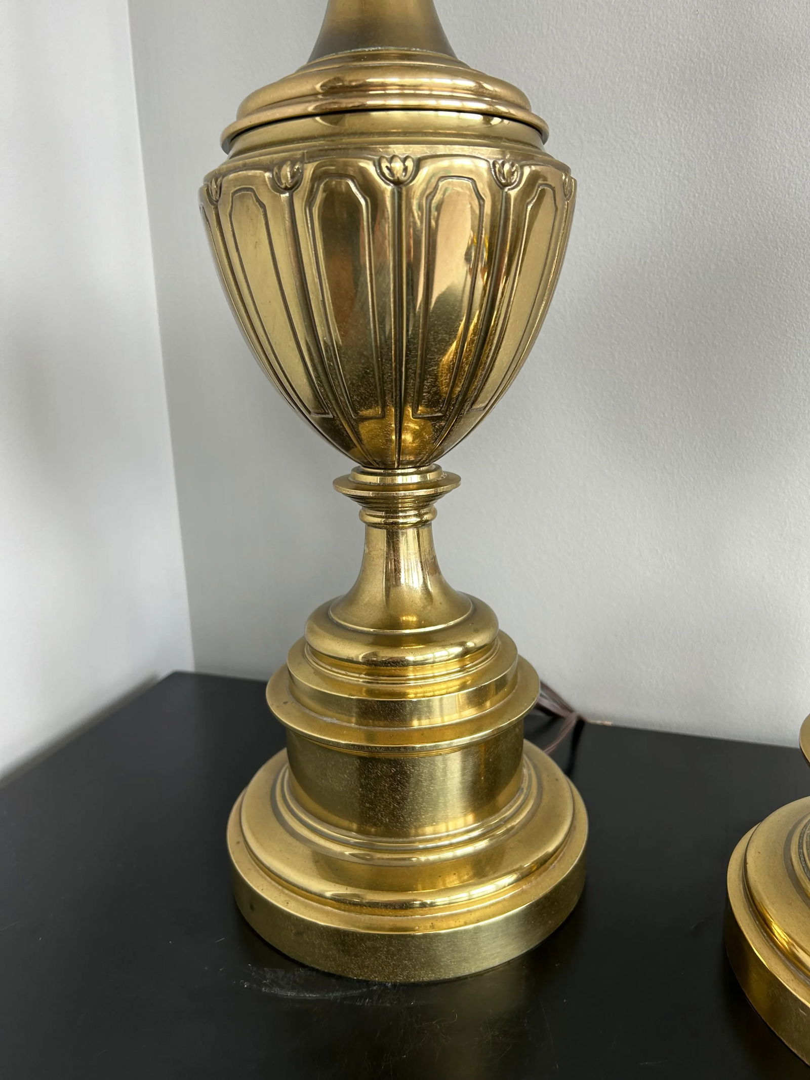 Vintage Stiffel Solid Brass Table Lamps Tulip Detail, a Pair - 7