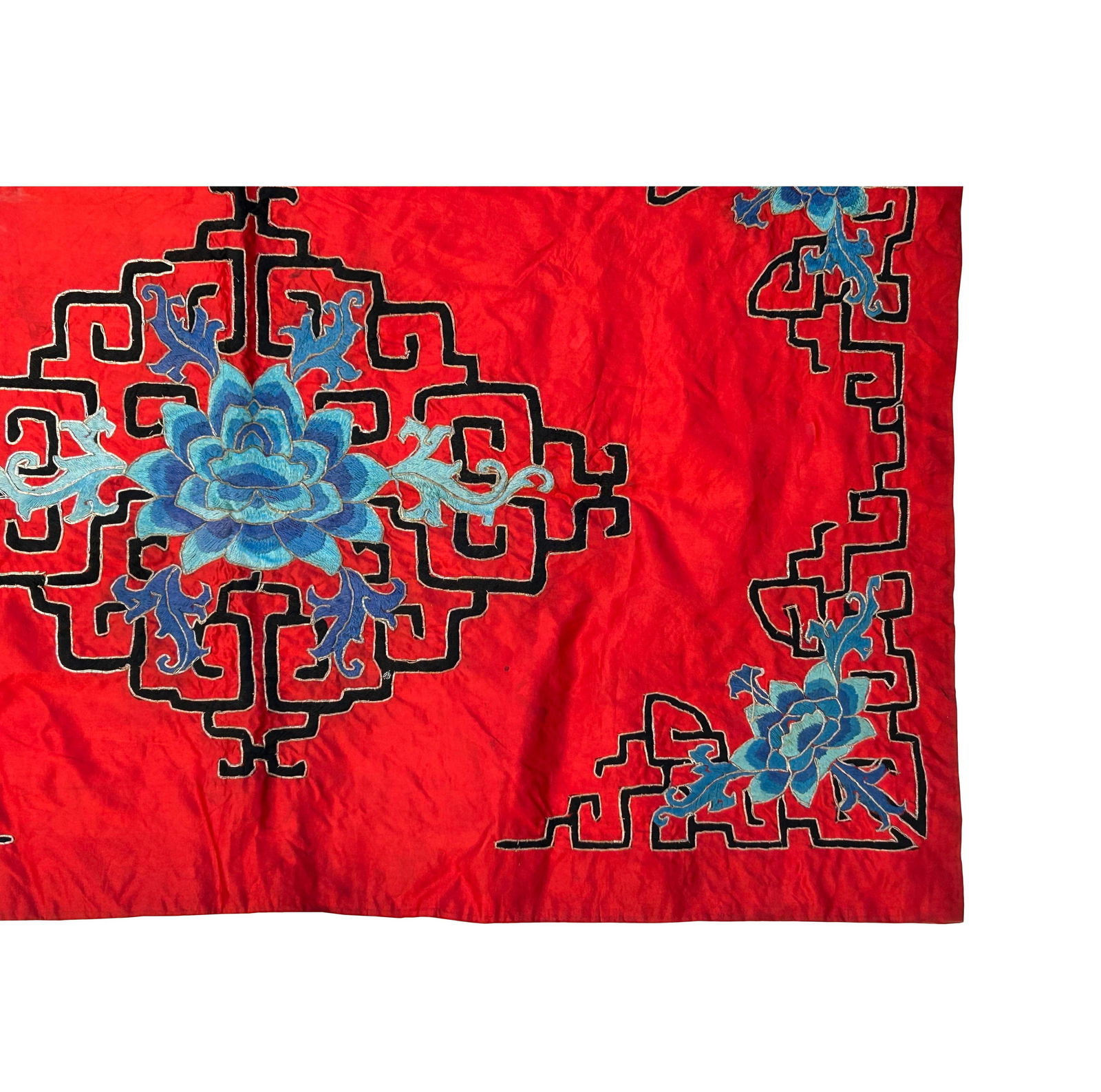 Vintage Chinese Red Silk Auspiciousness Embroidery Tapestry Art - 3