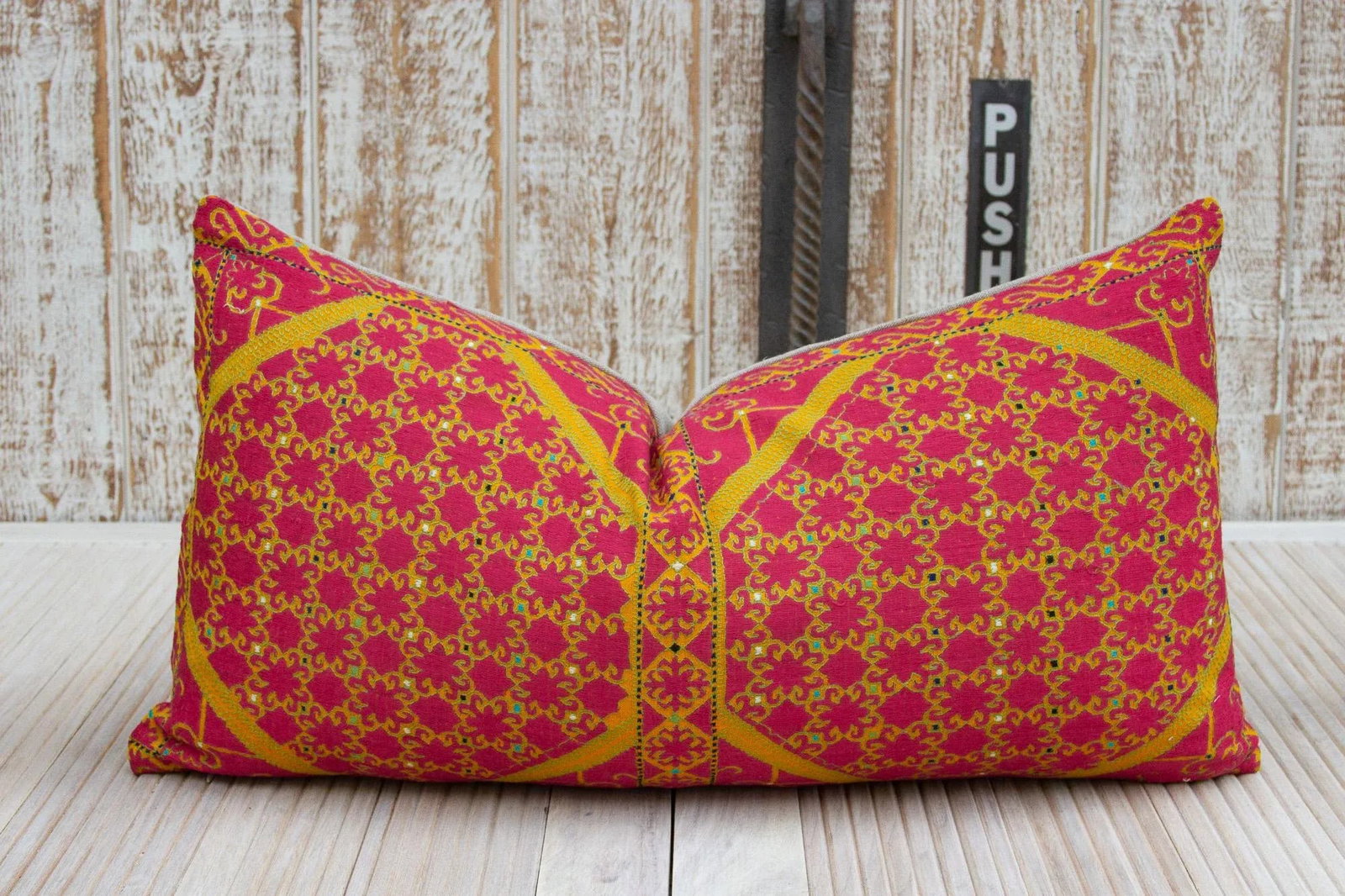 Antique Mahnoor Sindh Silk Pillow - 9