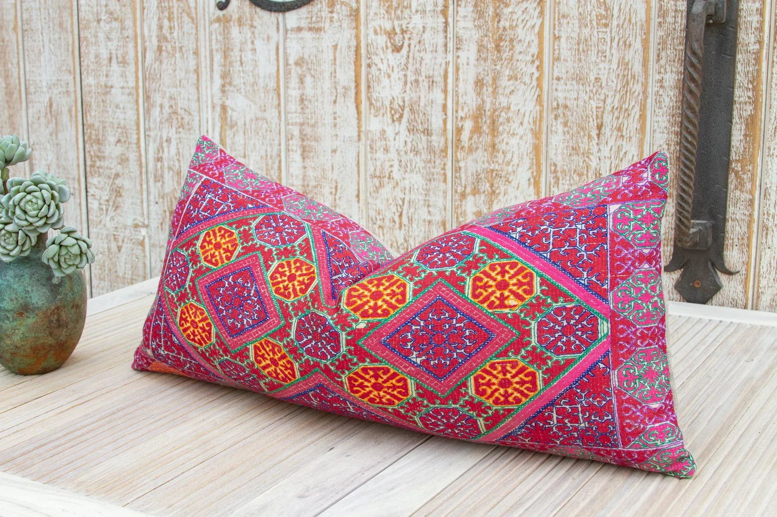 Antique Ekaja Sindh Silk Pillow - 3
