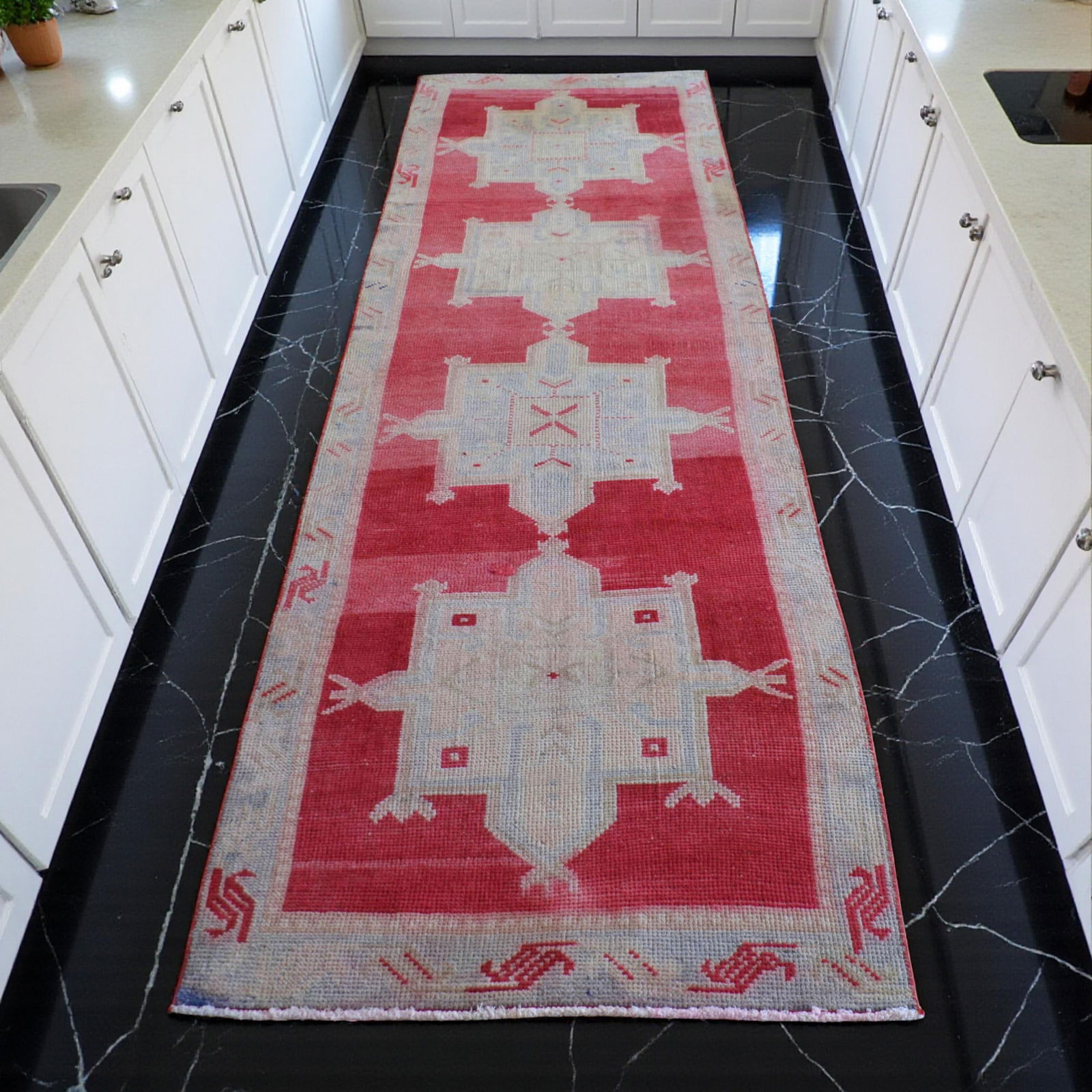 1970s Red Kurdish Herki Hand-Knotted Distressed Runner Hallway Decor - 3
